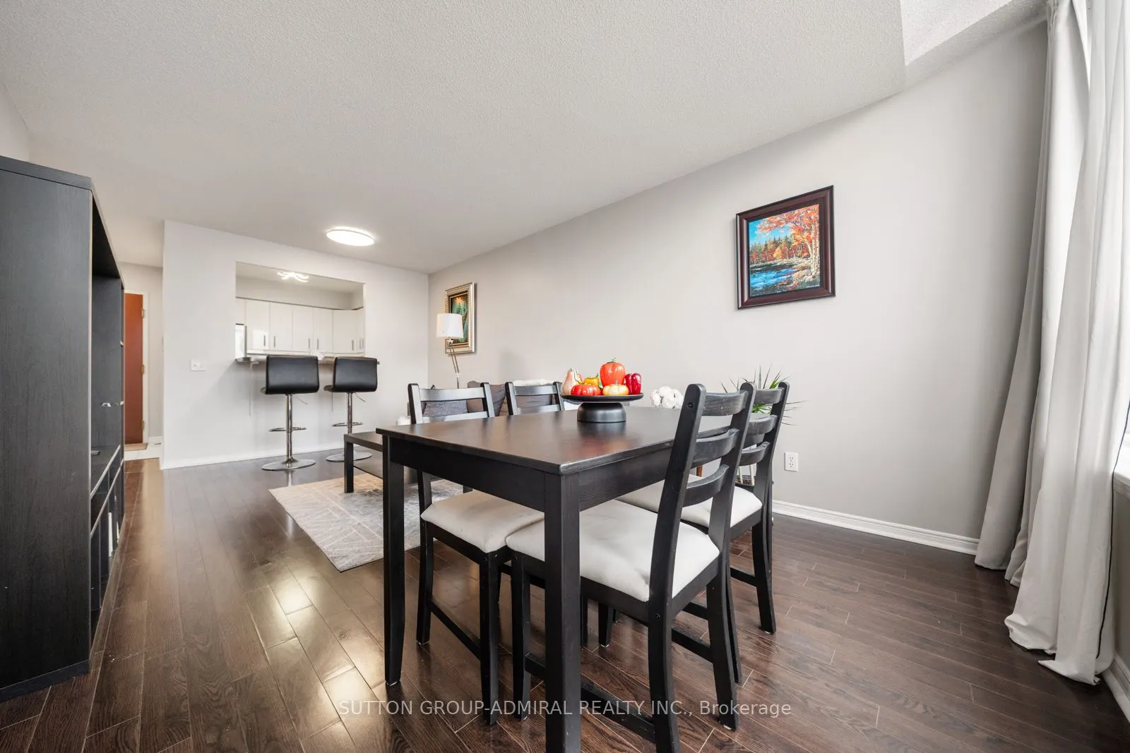 81 Townsgate Drive #1103