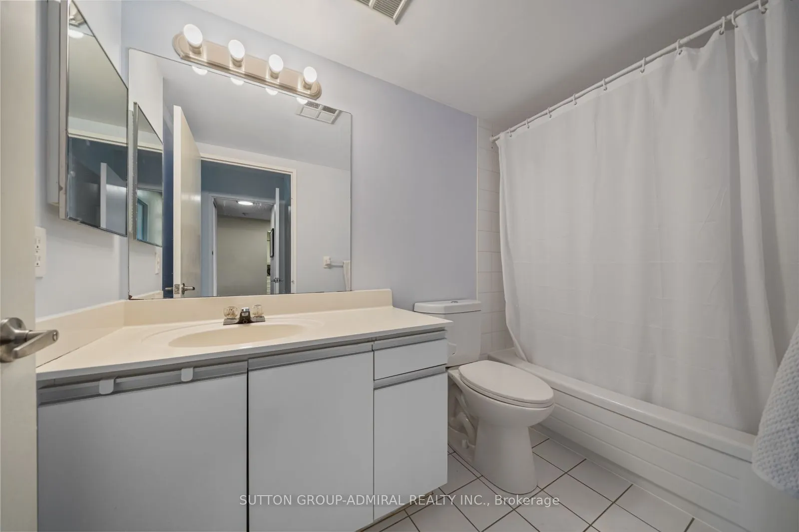 81 Townsgate Drive #1103