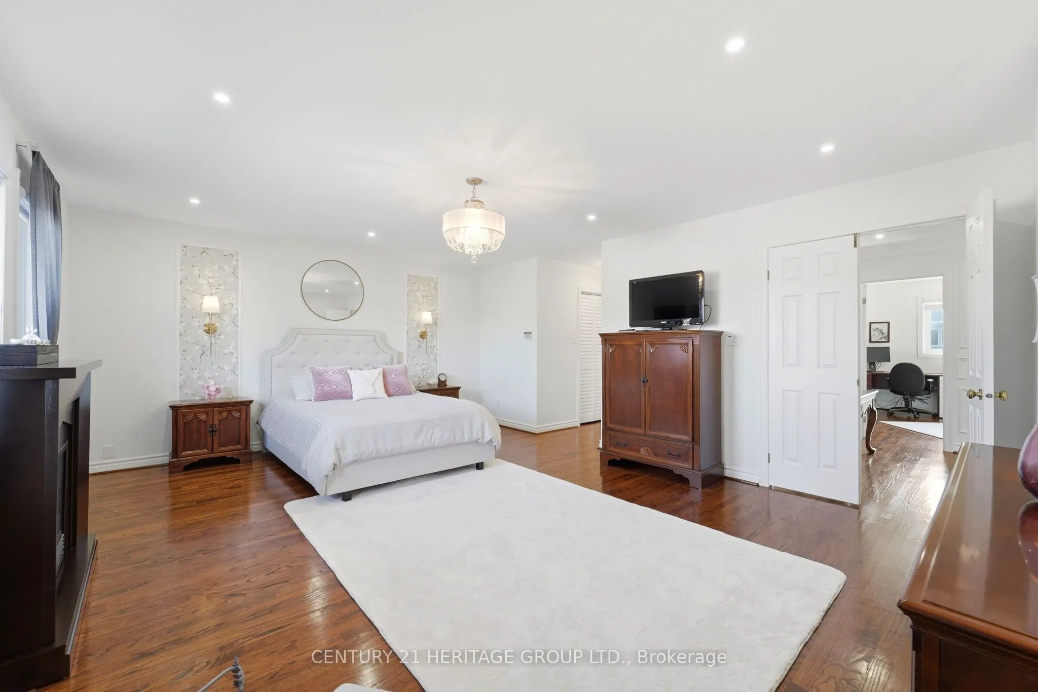 12 Lavinio Court
