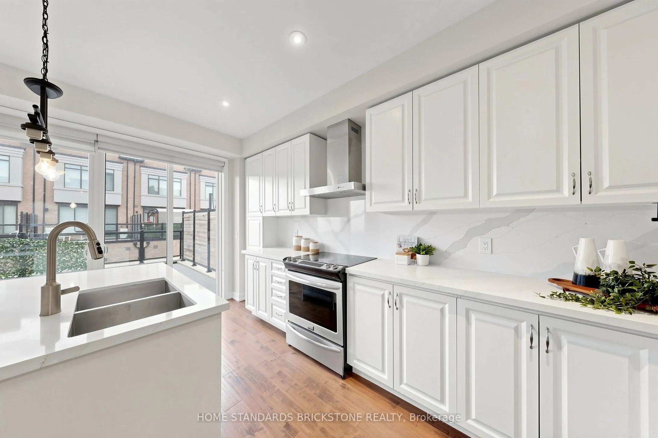 215 Salterton Circle