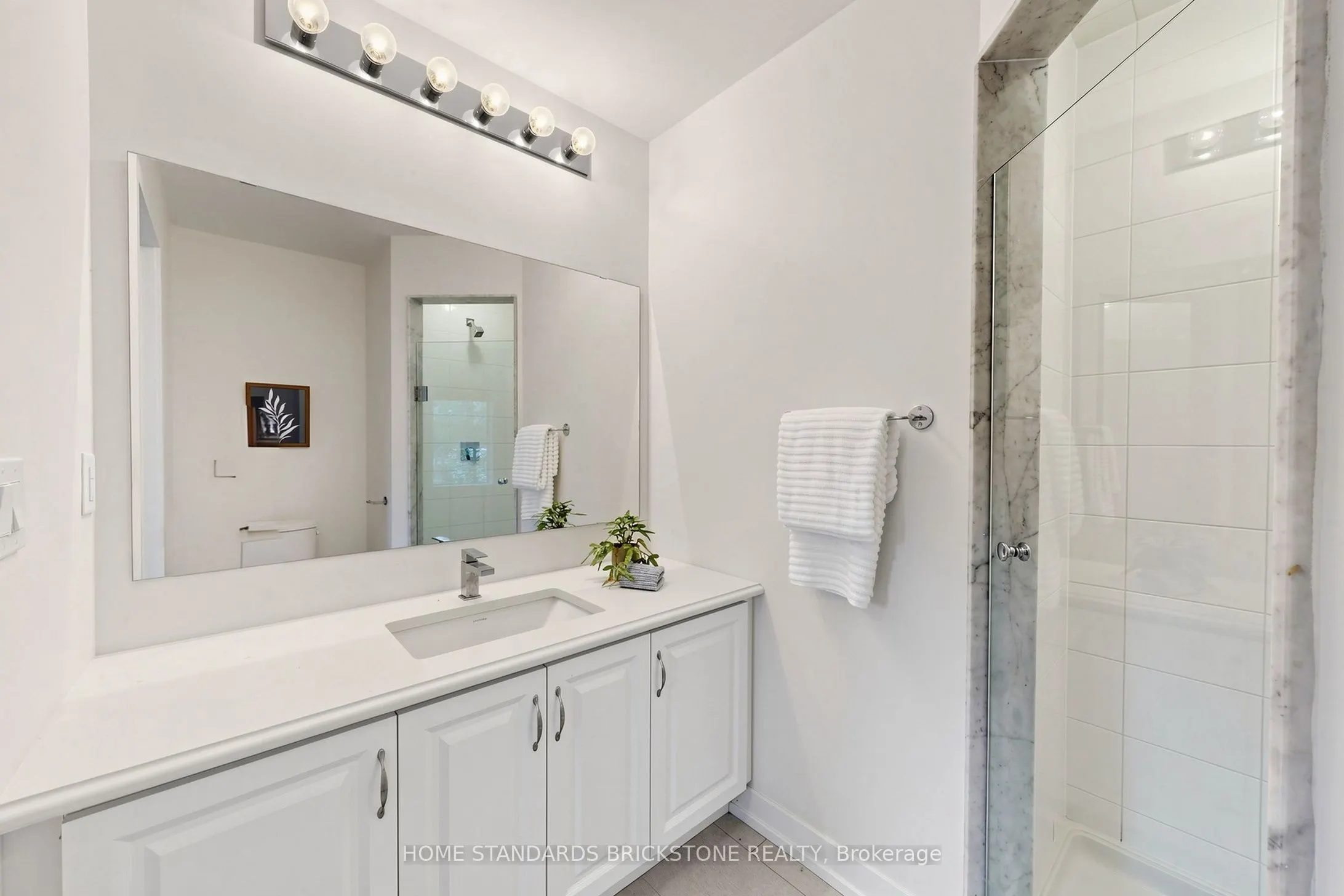 215 Salterton Circle