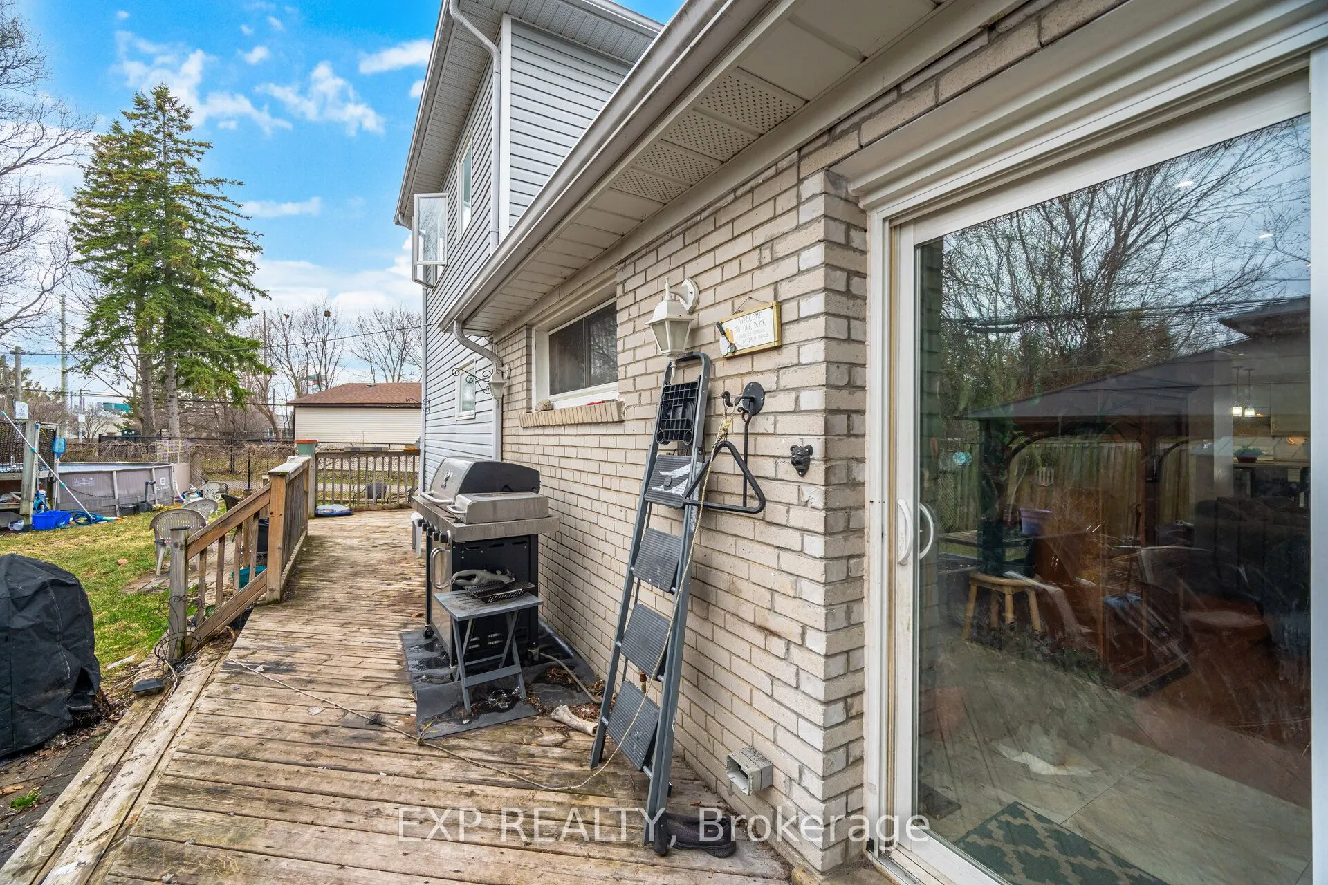 274 Demaine Crescent
