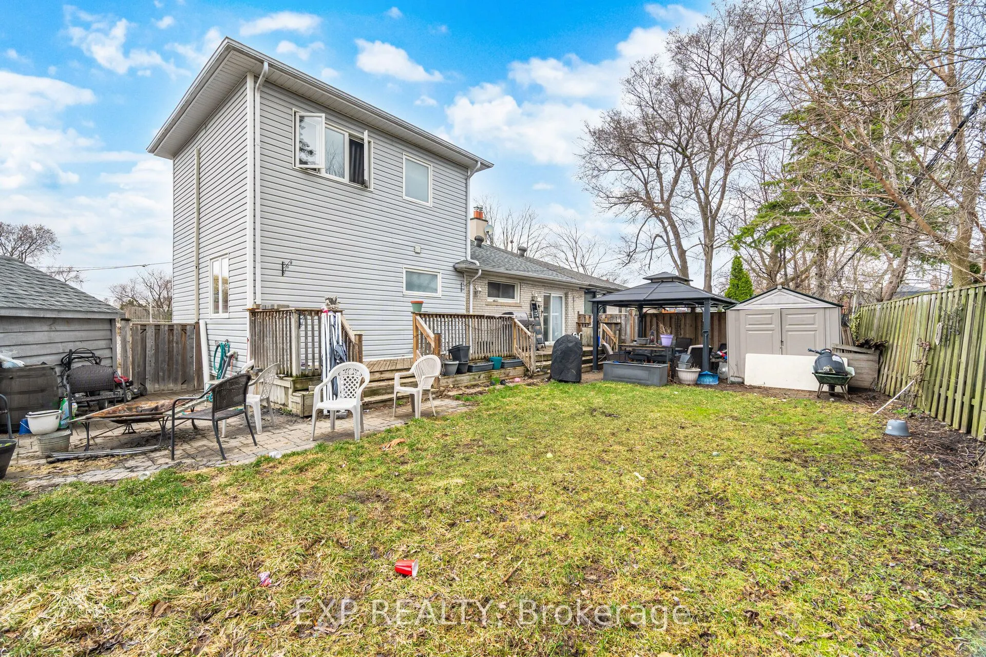 274 Demaine Crescent