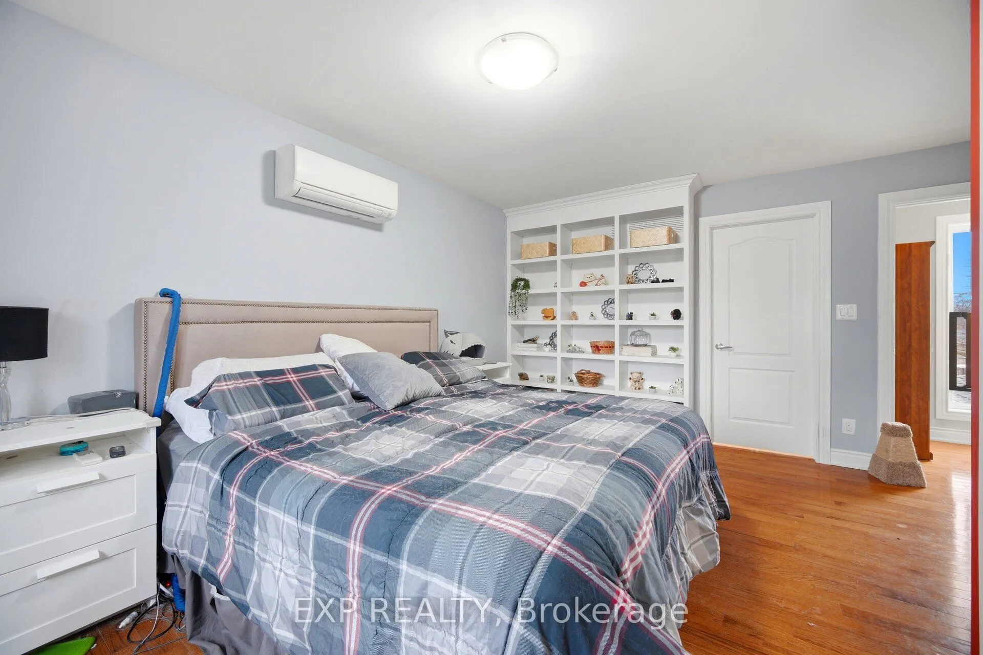 274 Demaine Crescent