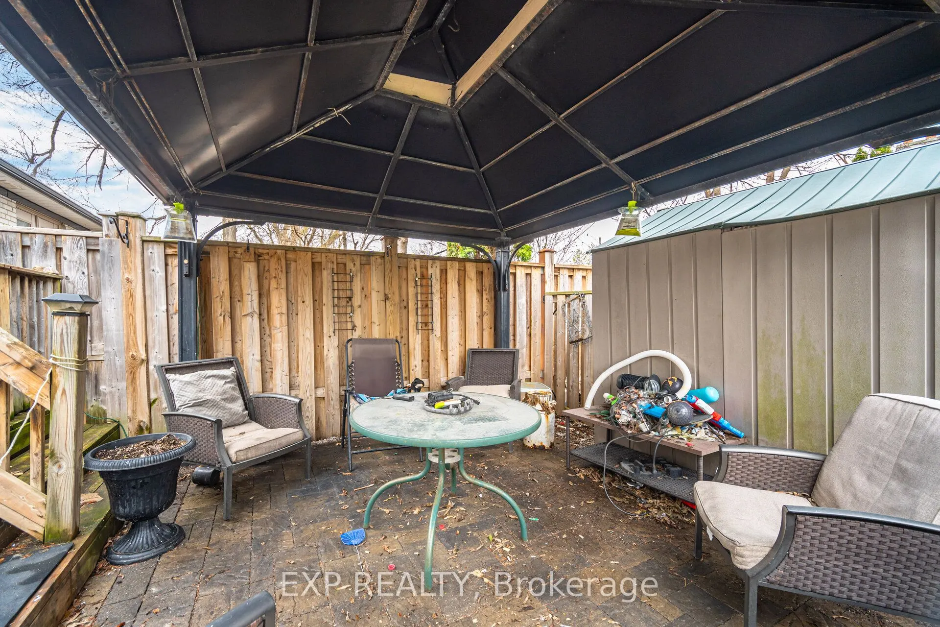 274 Demaine Crescent