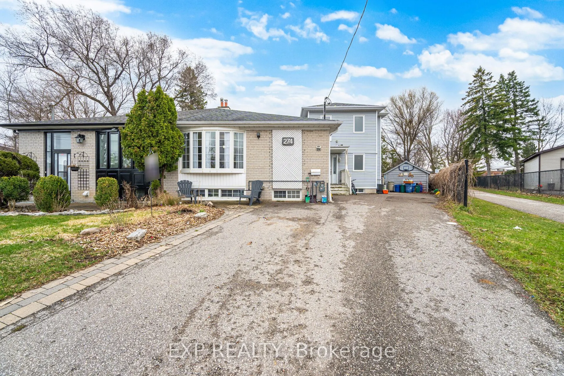 274 Demaine Crescent