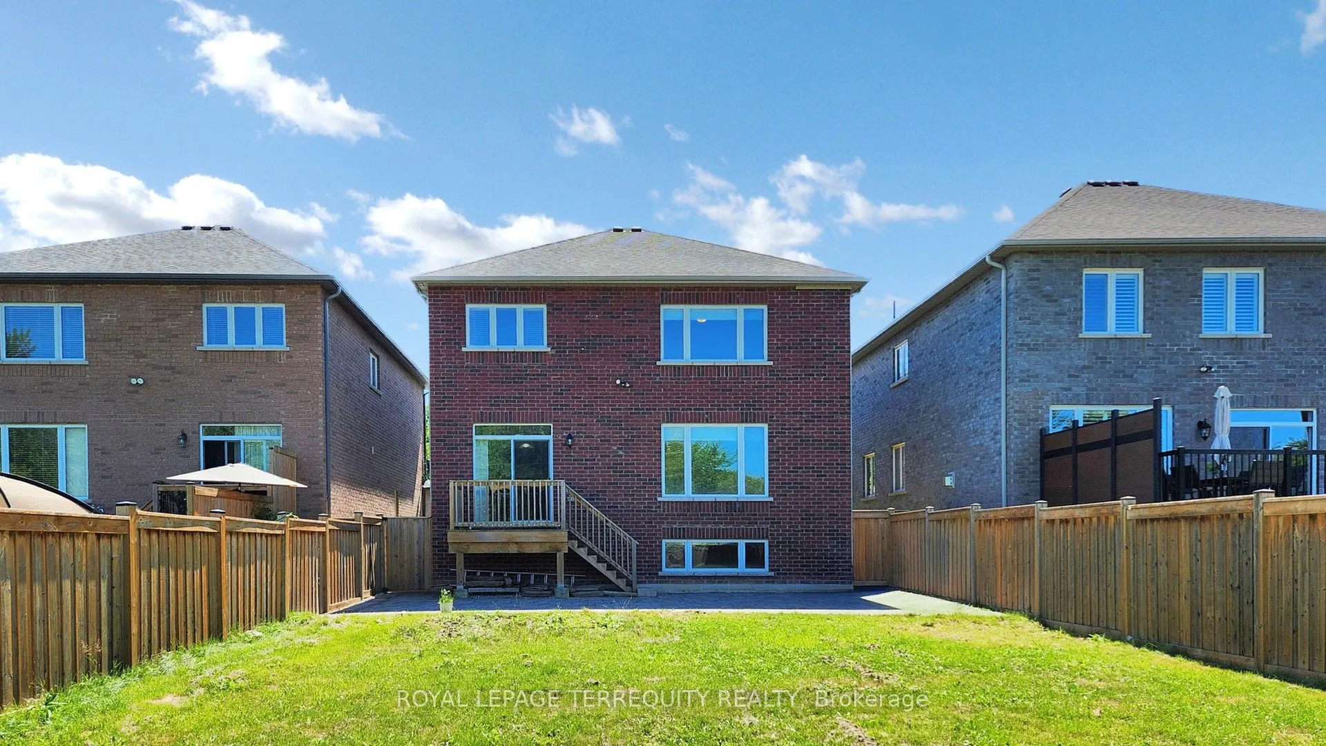28 Richmond Park Drive