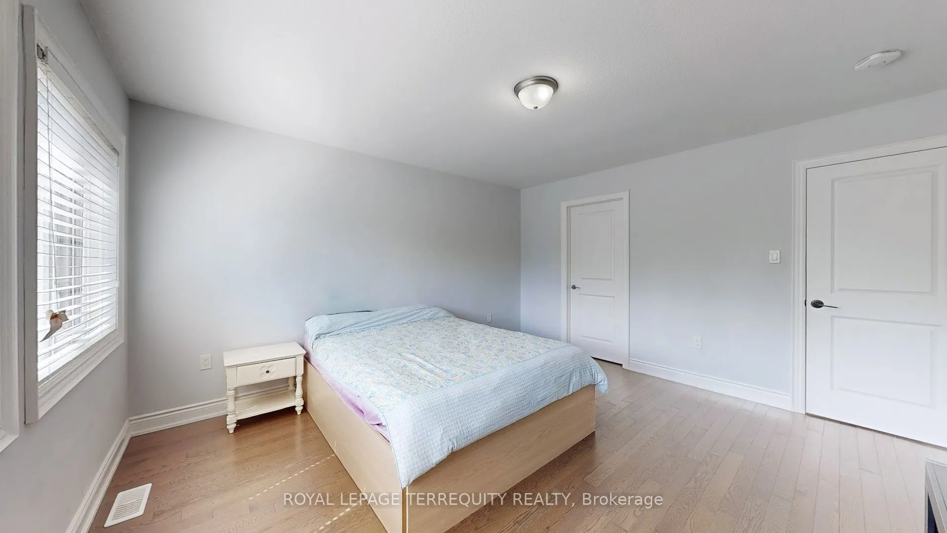 28 Richmond Park Drive