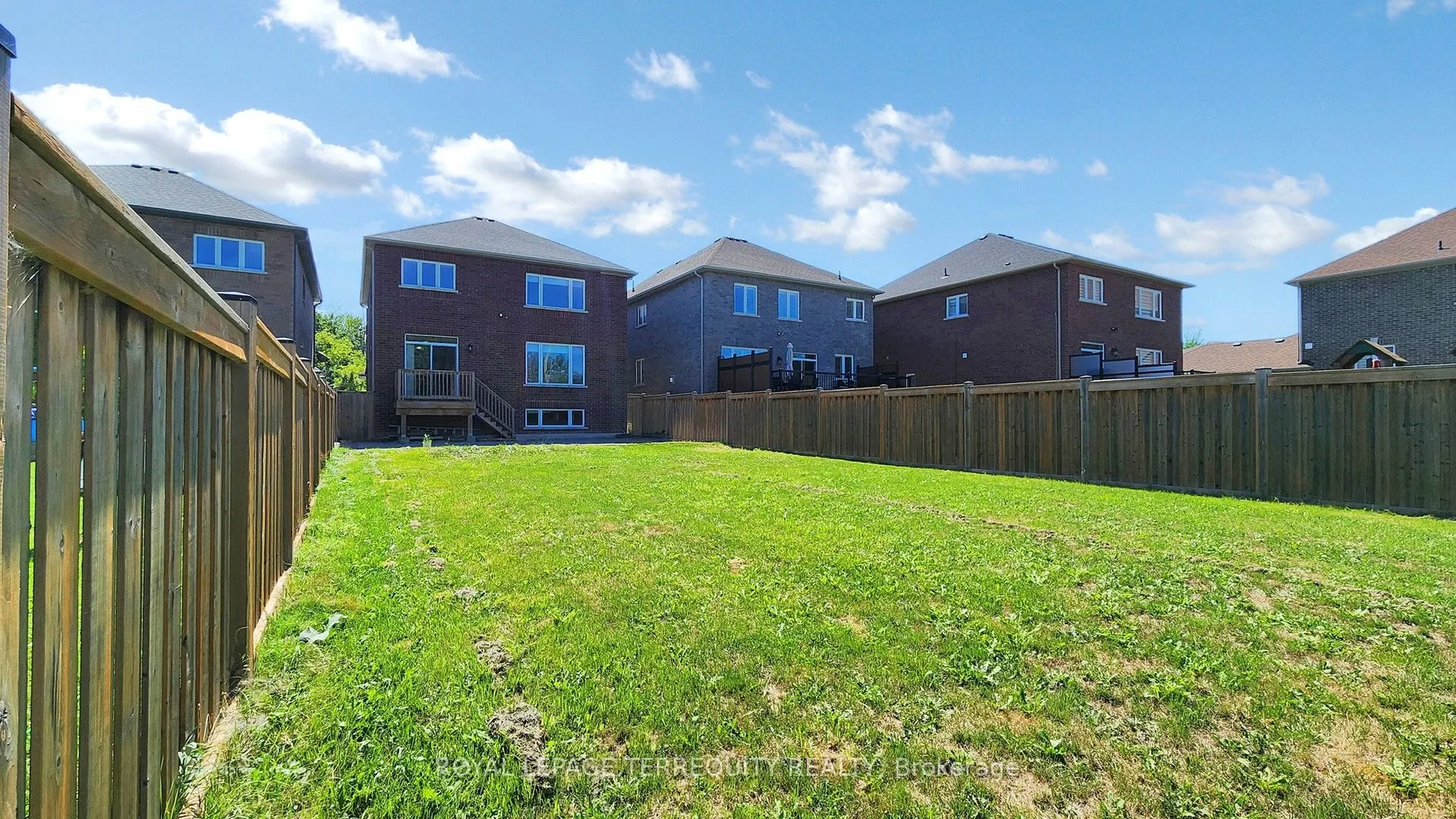 28 Richmond Park Drive