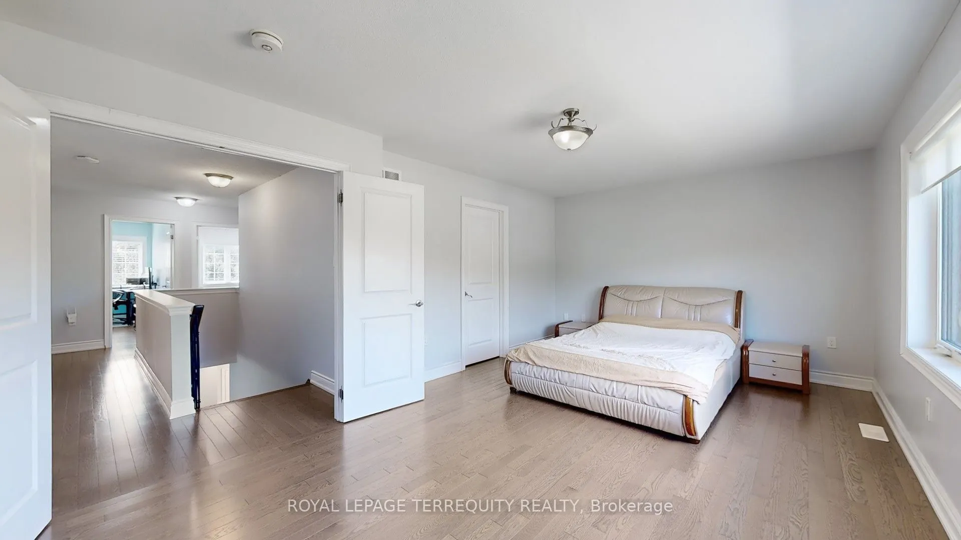 28 Richmond Park Drive