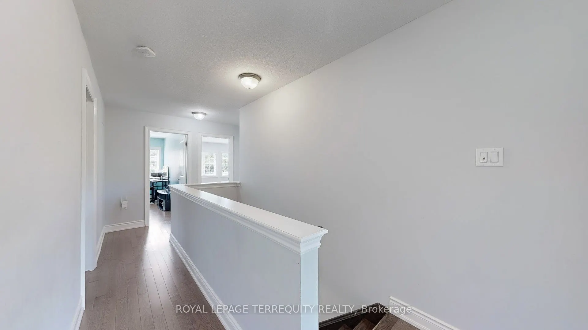 28 Richmond Park Drive