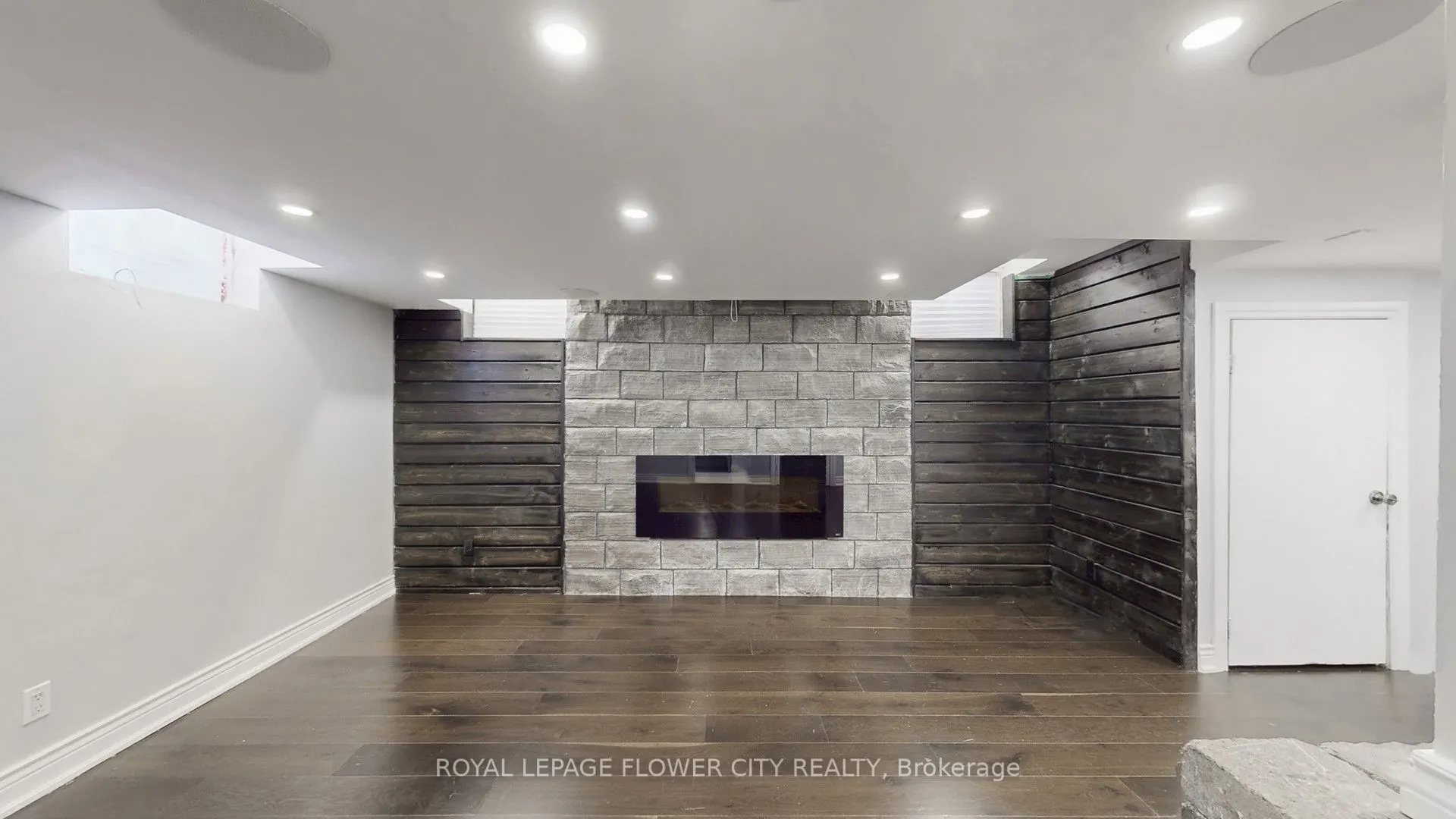 642 Sweetwater Crescent