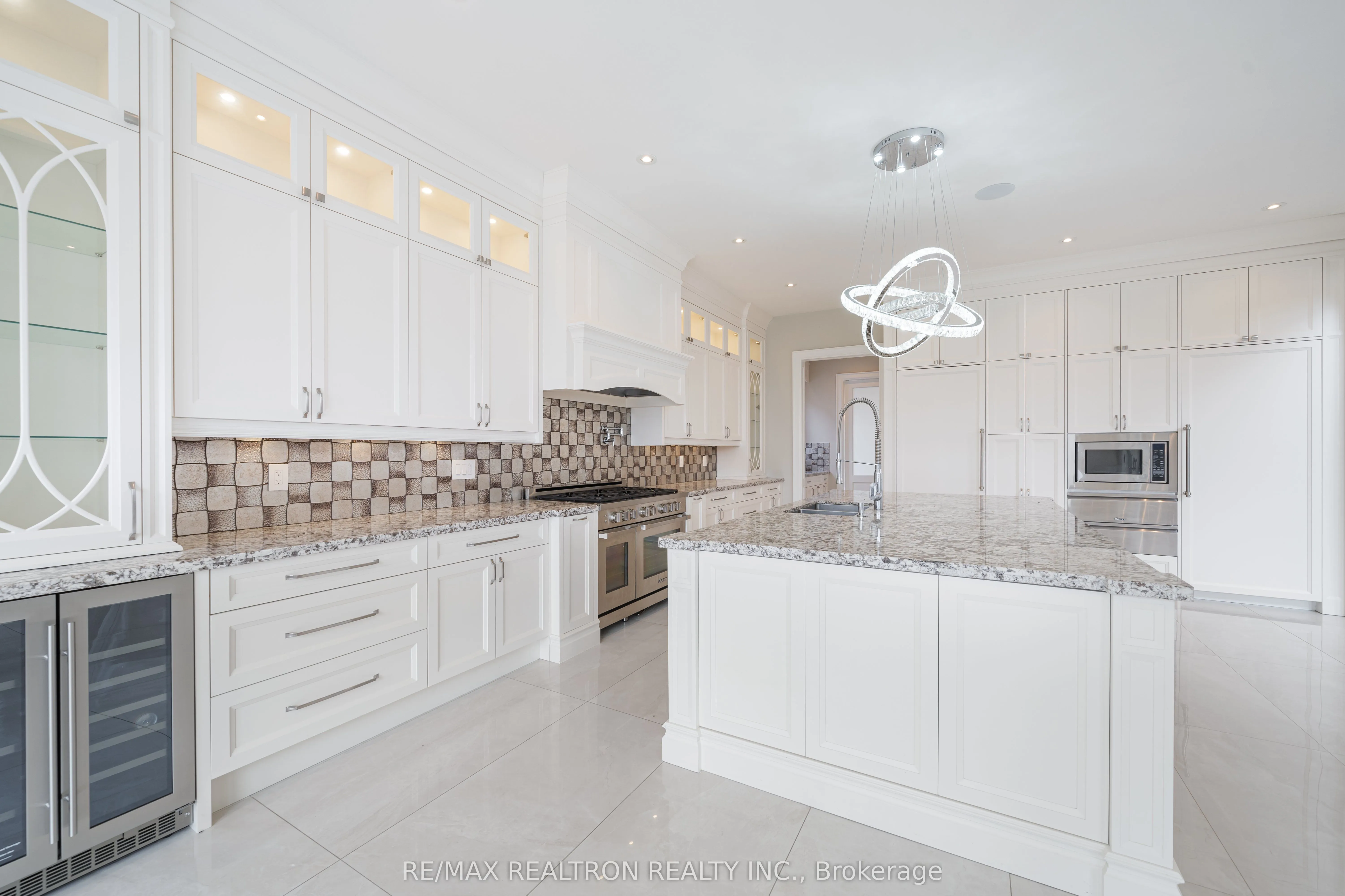 9 Thornbank Road