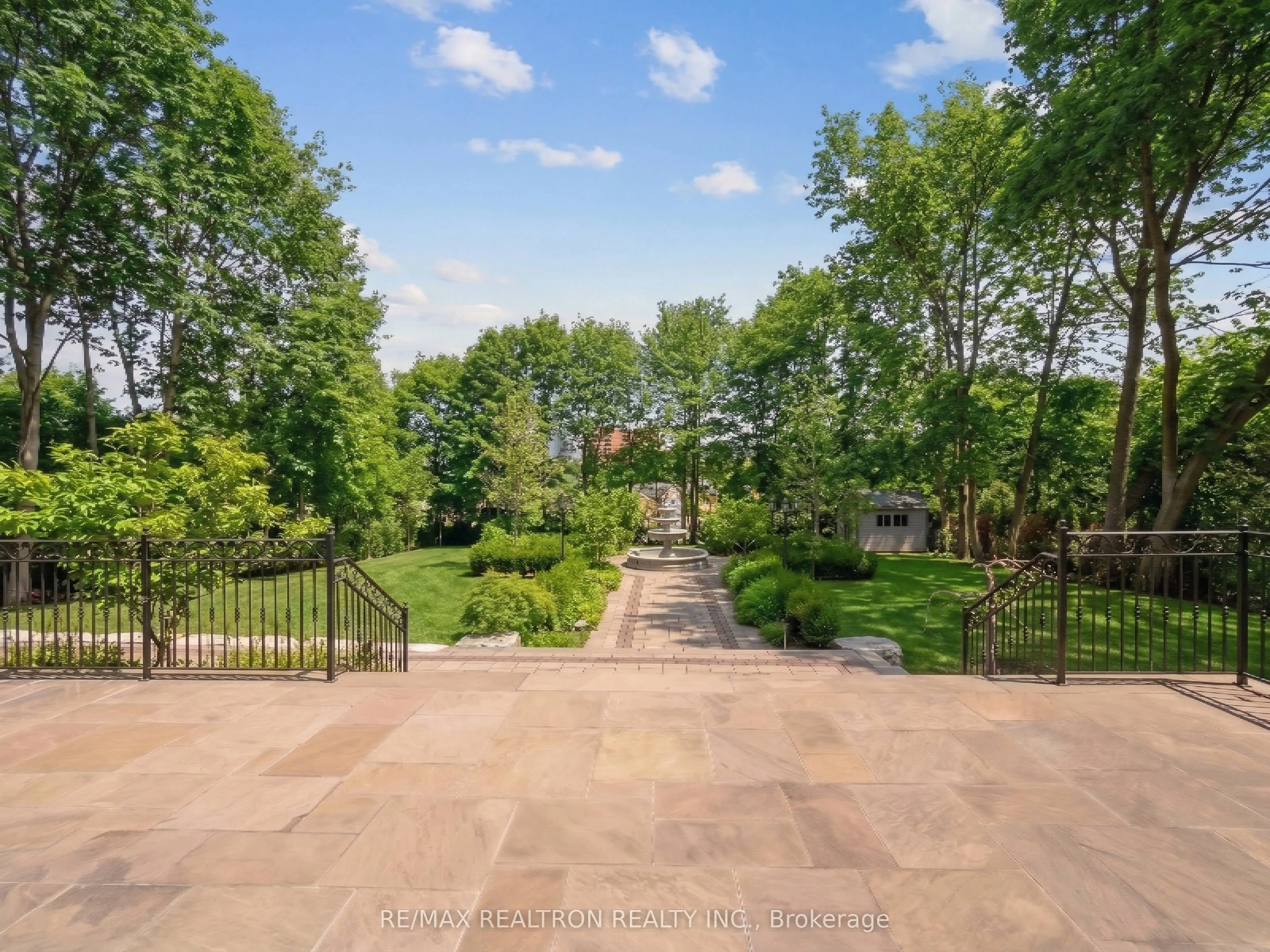 9 Thornbank Road
