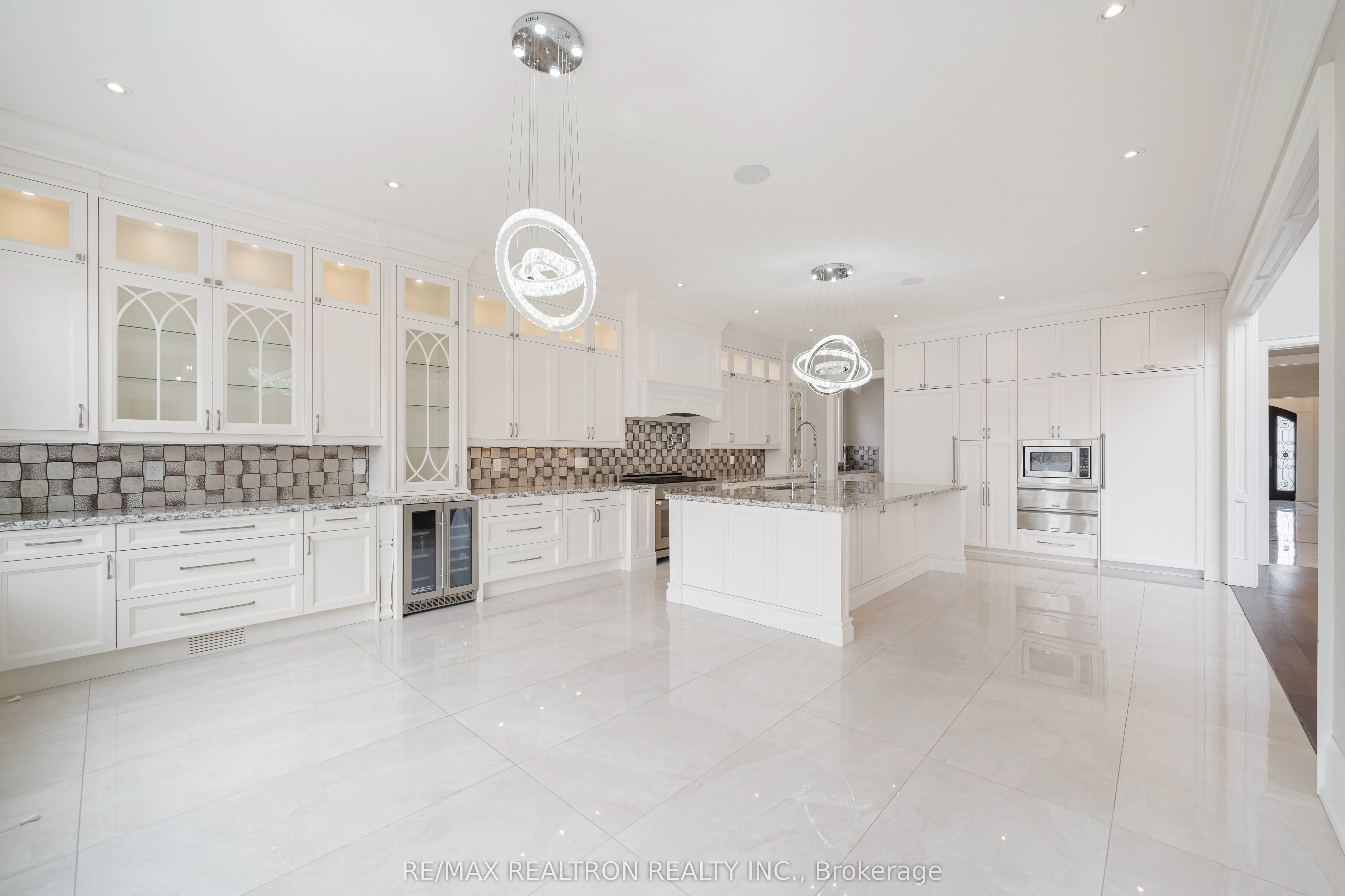 9 Thornbank Road