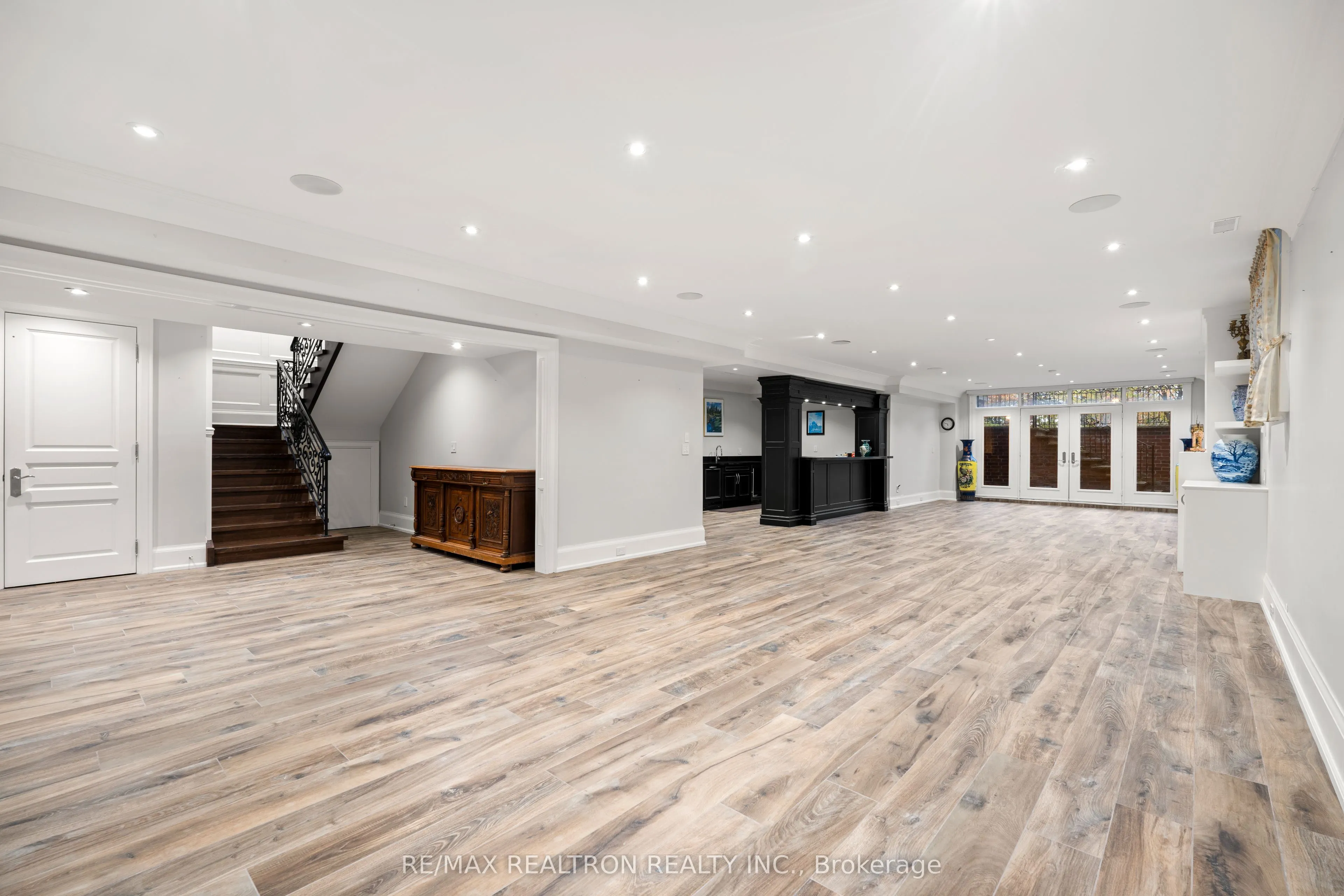 9 Thornbank Road