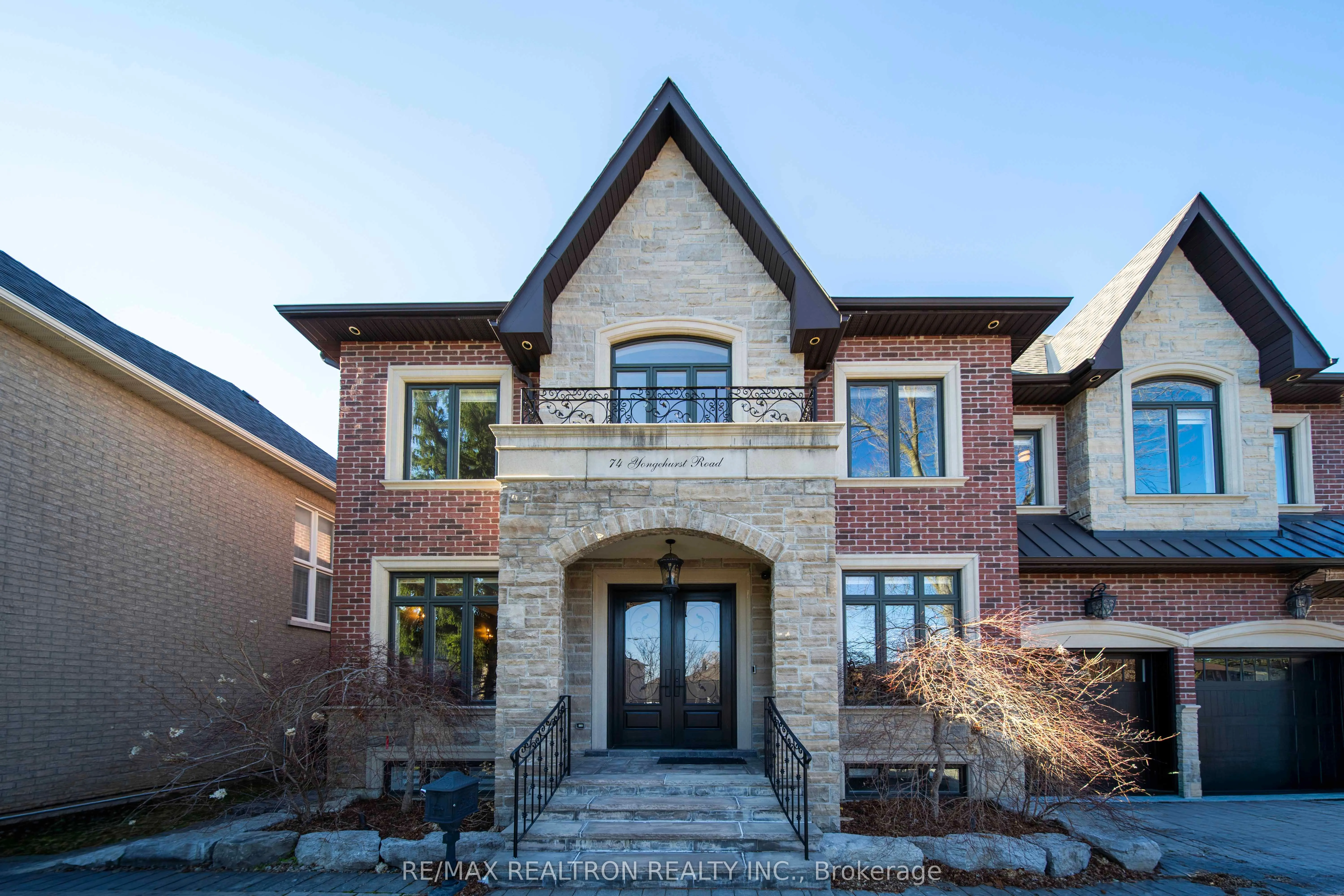 74 Yongehurst Road