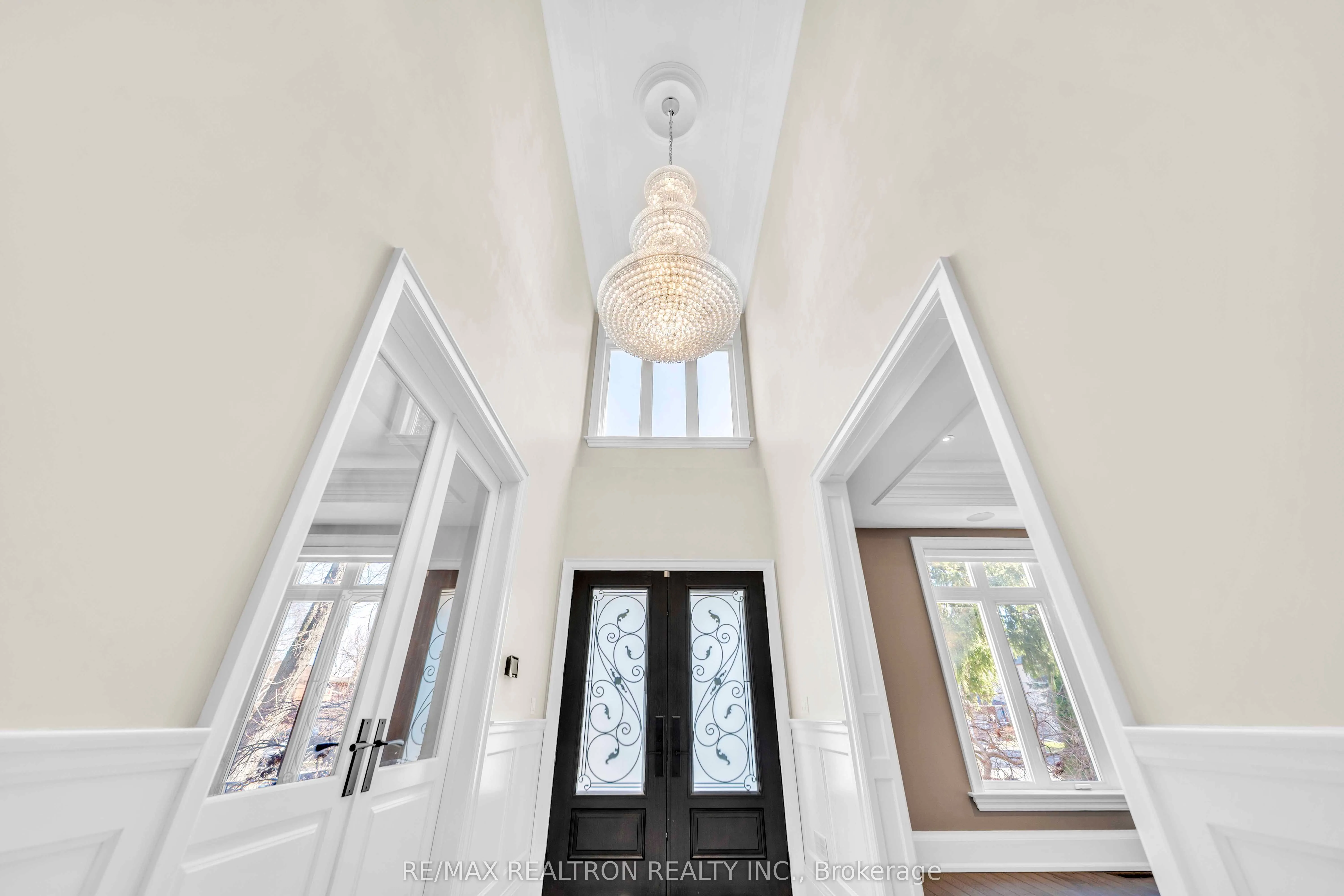 74 Yongehurst Road