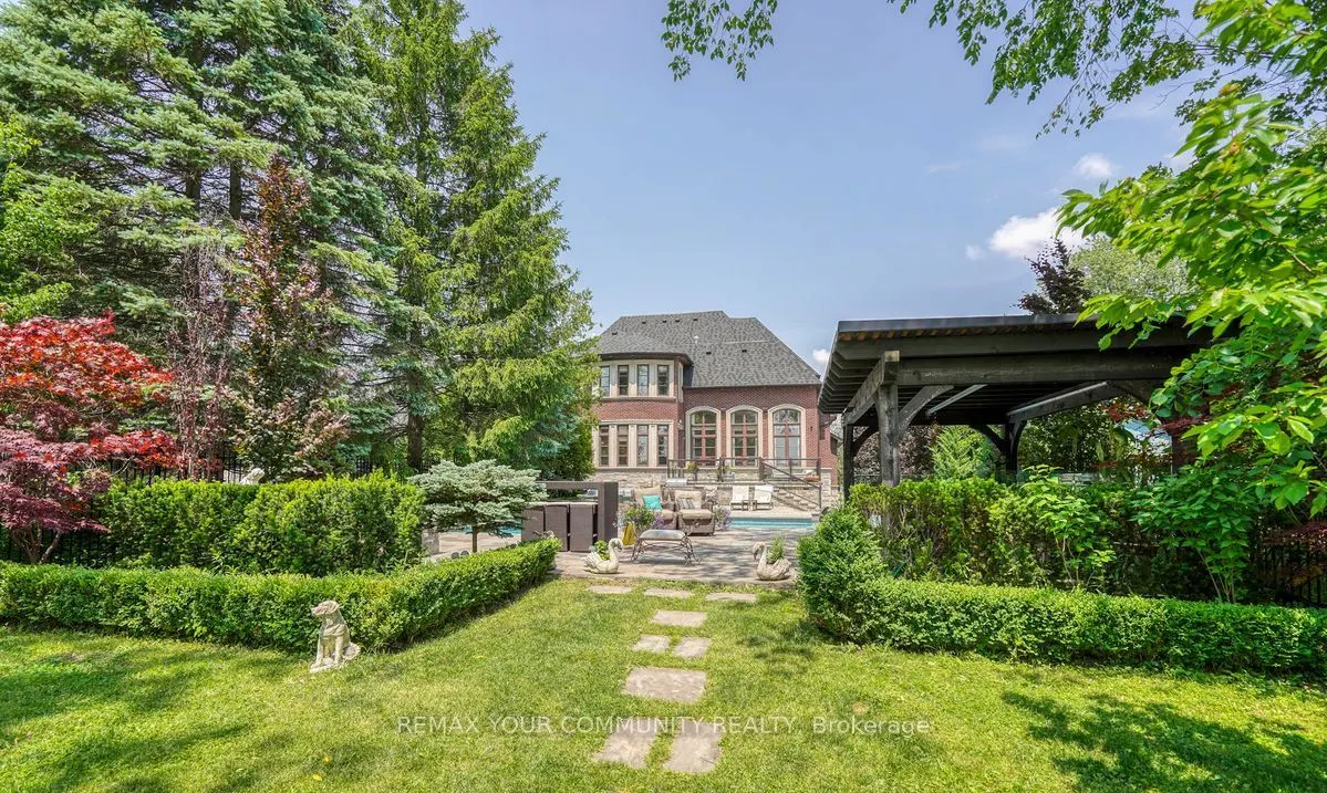 173 Lakeland Crescent