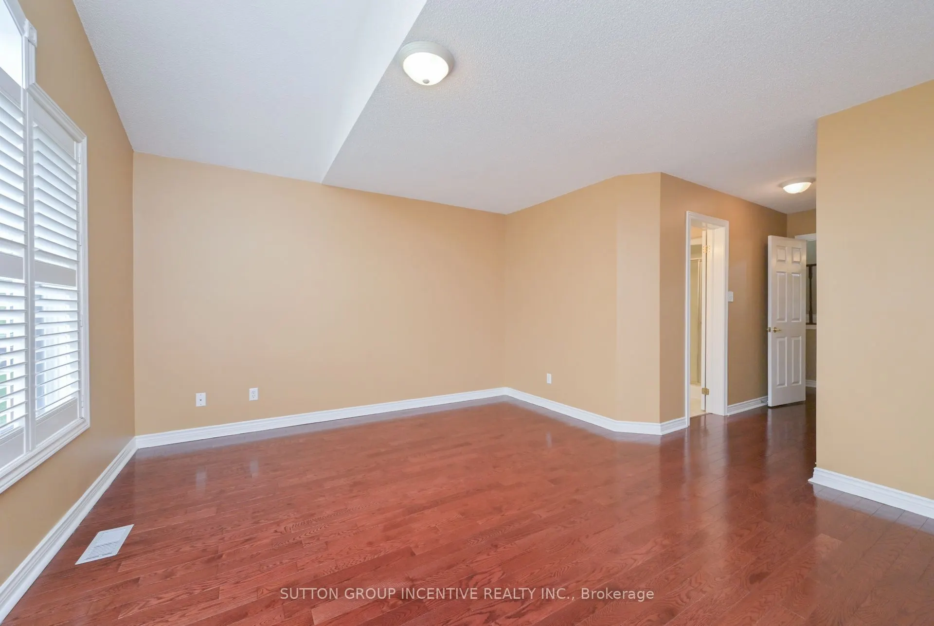 4 Belair Place #22