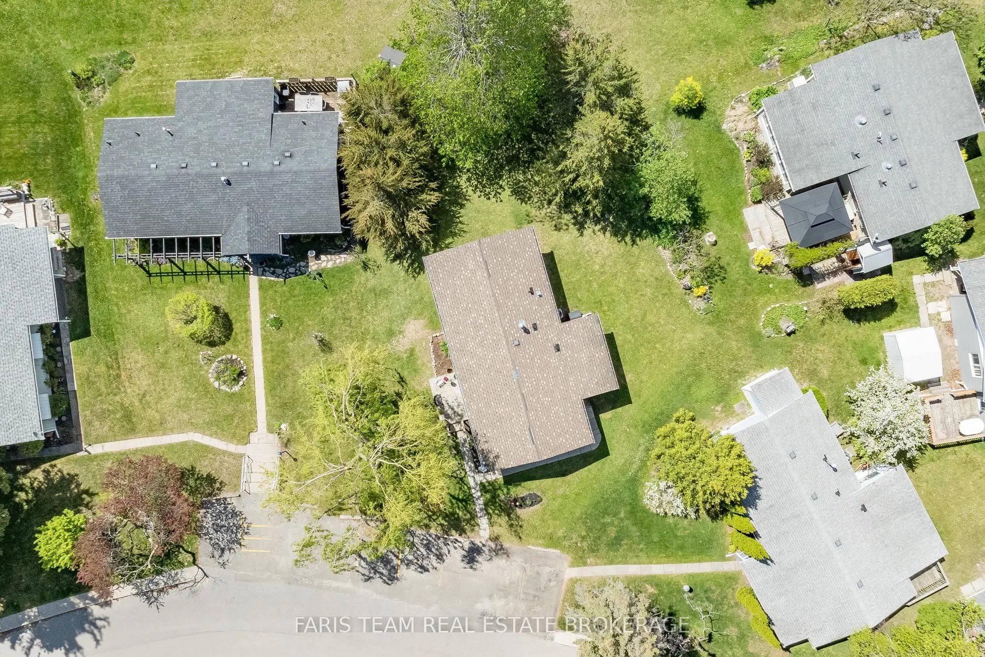 21 Hawthorne Drive