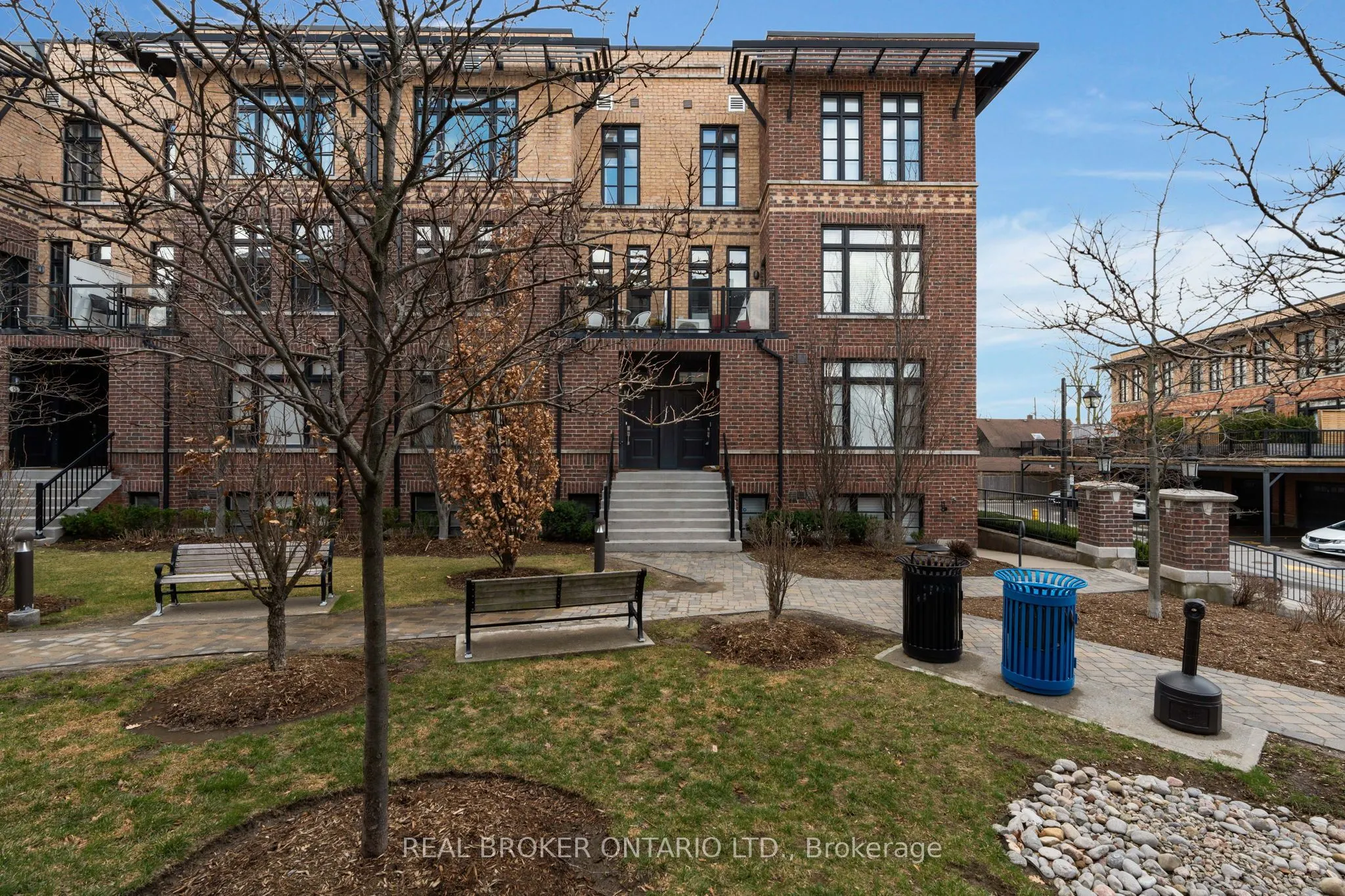 8167 Kipling Avenue #43