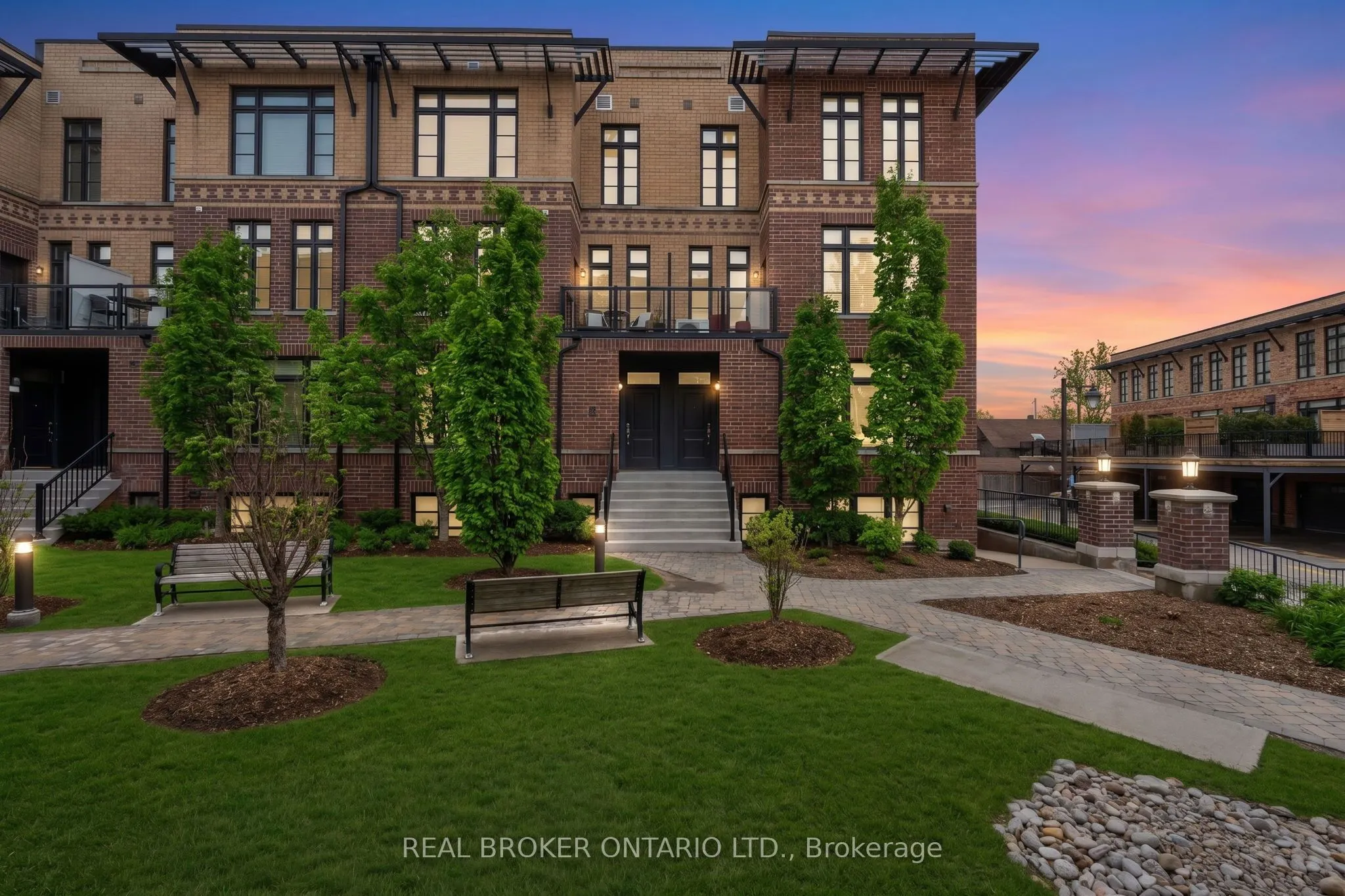8167 Kipling Avenue #43