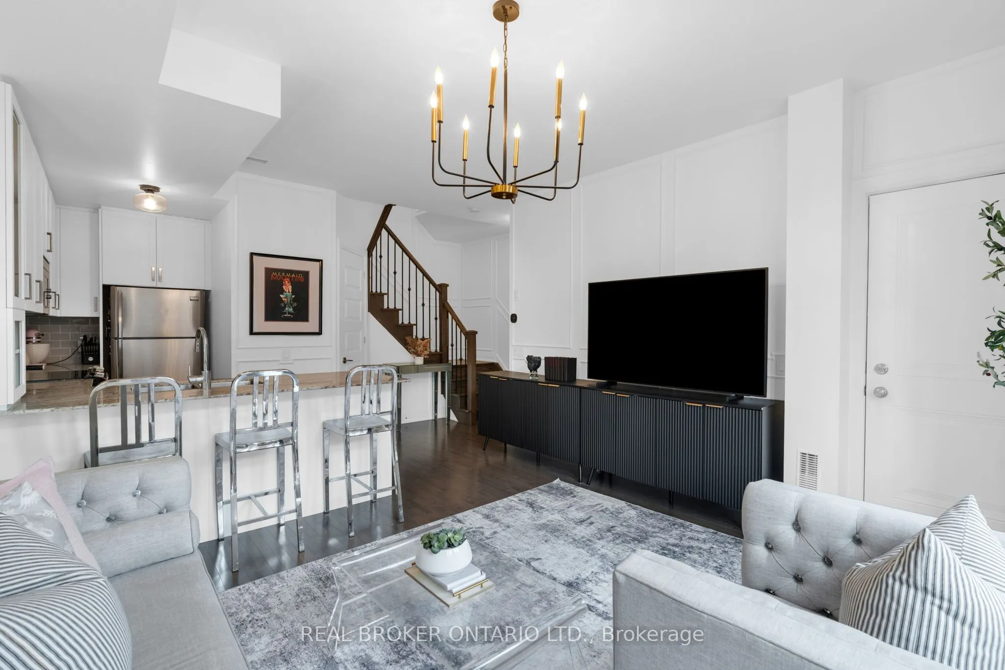 8167 Kipling Avenue #43
