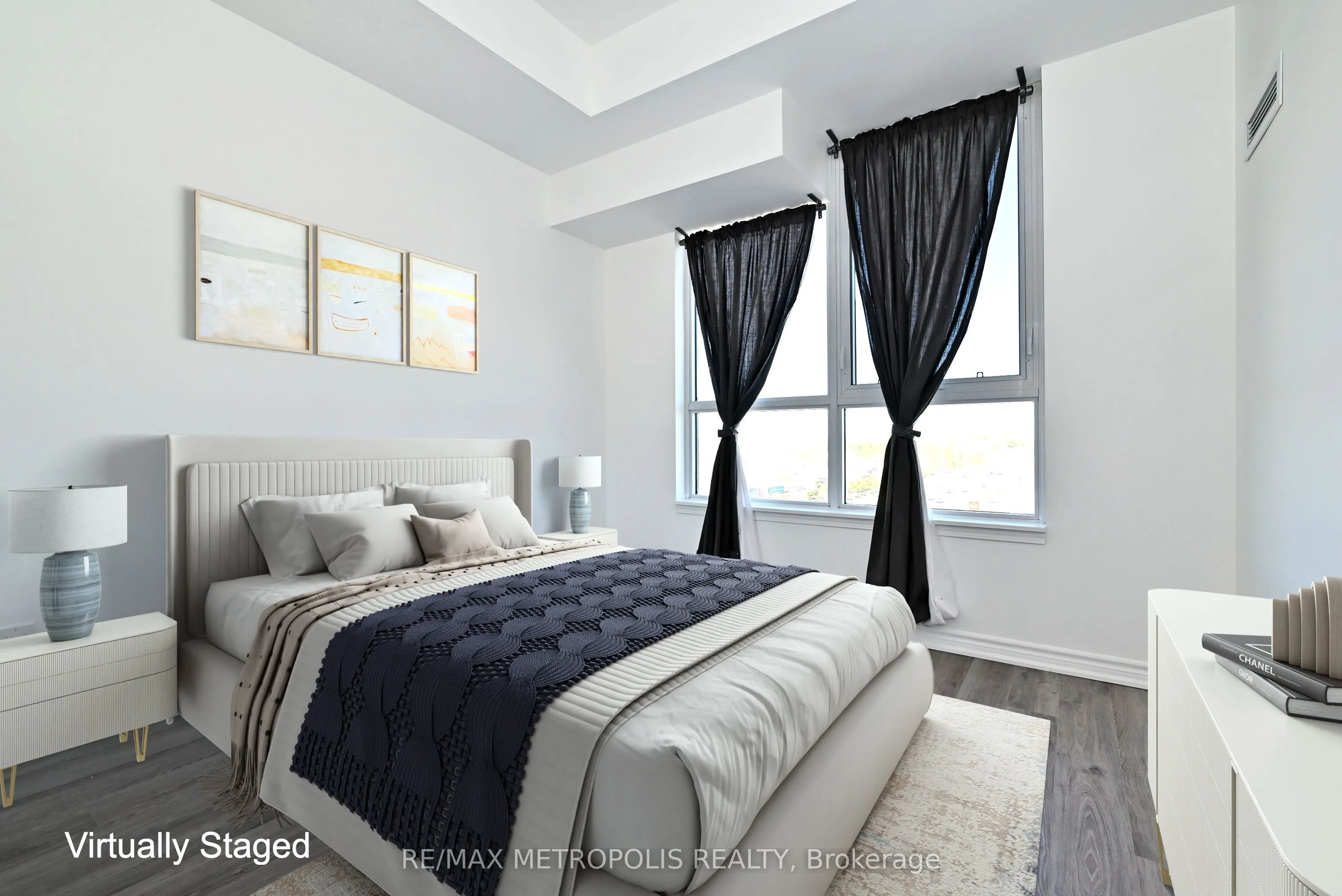 11611 Yonge Street #809