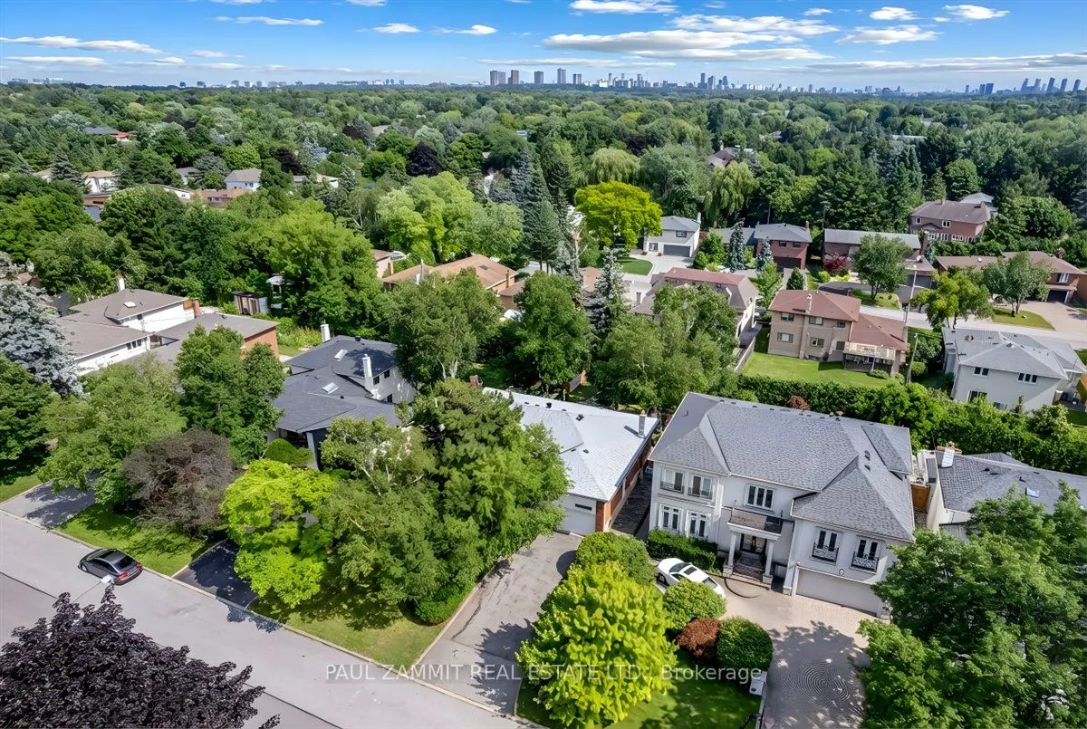 47 Ladyslipper Court