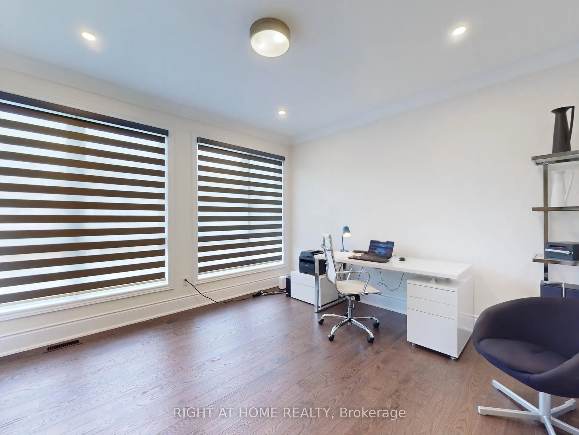 216 Sunset Vista Court E
