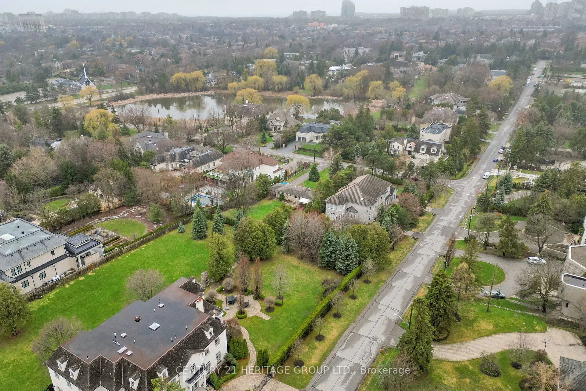 19 Oakbank Road