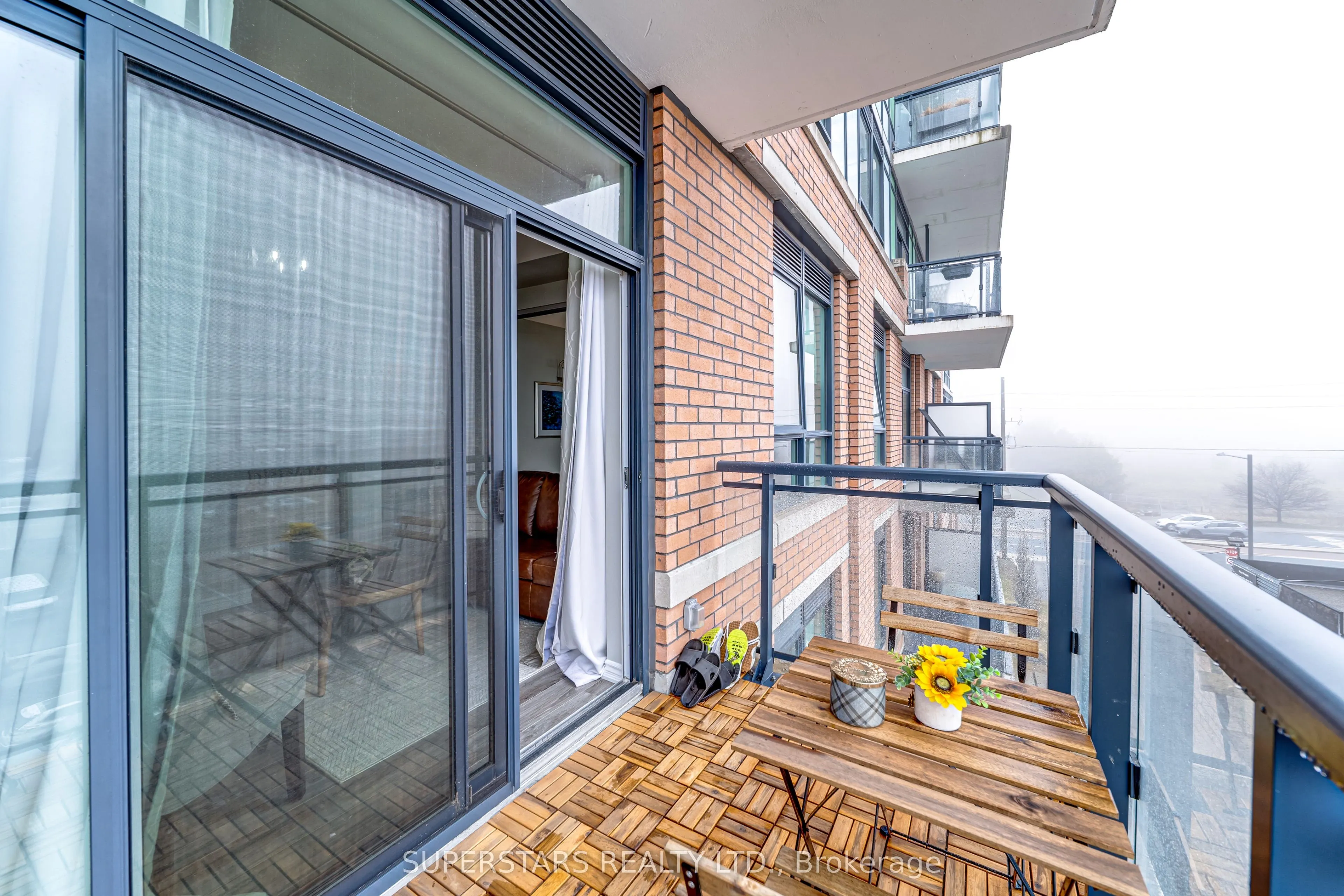 11611 Yonge Street #525