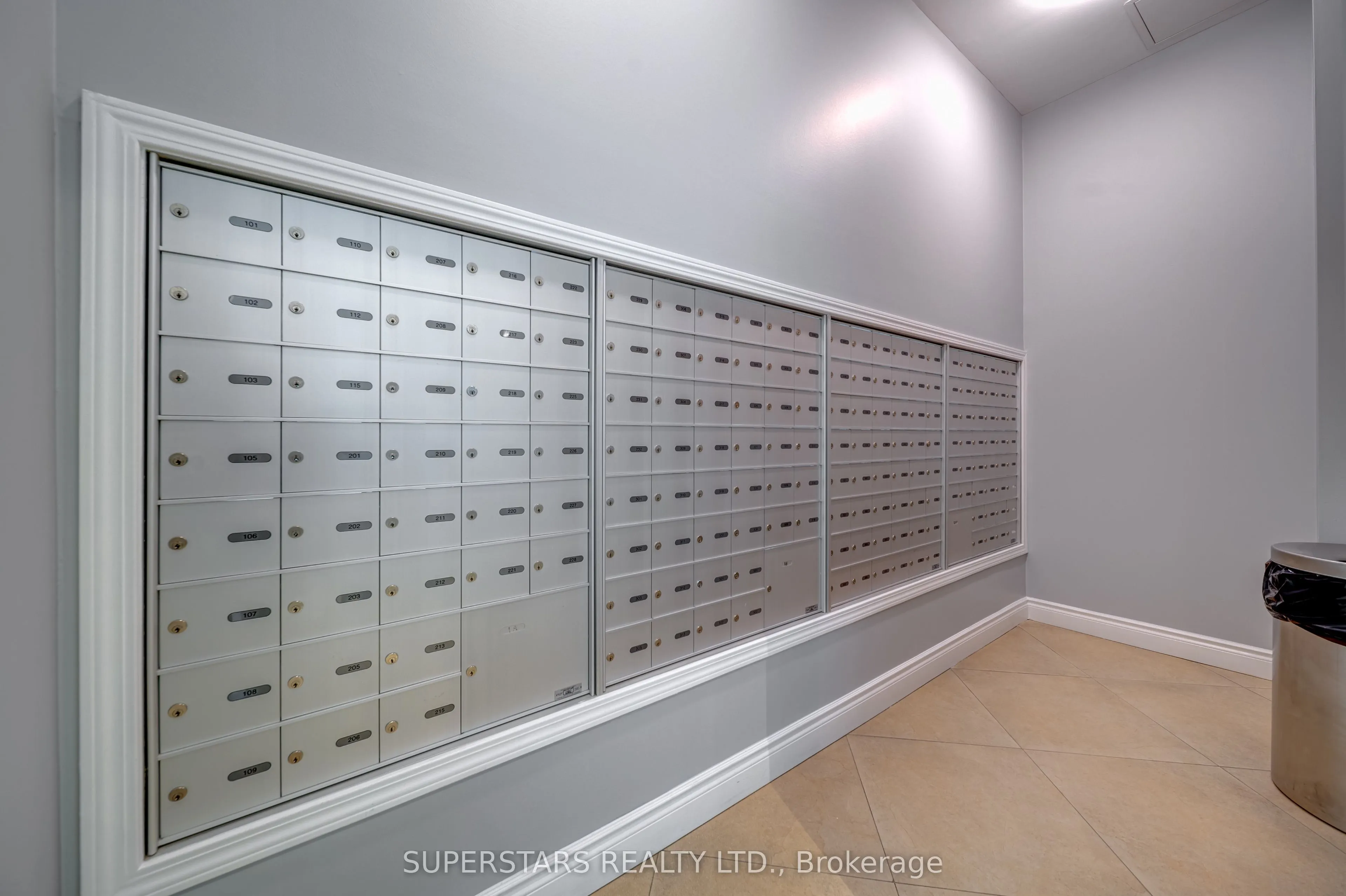 11611 Yonge Street #525