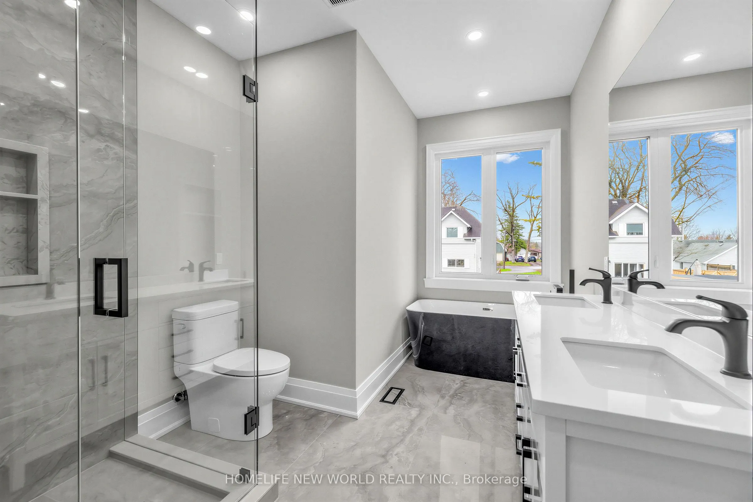 225 Sunnybrae Avenue