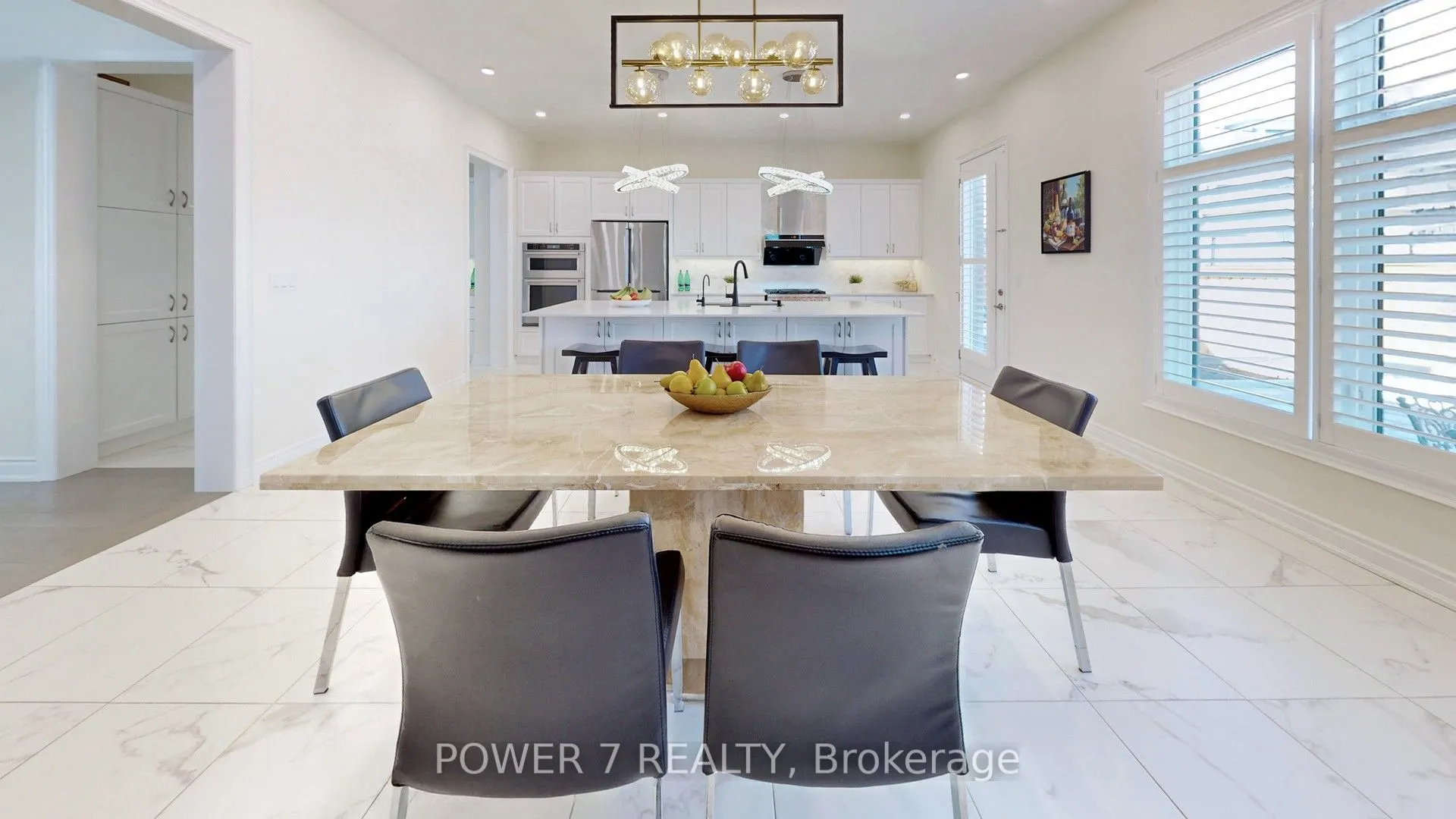 27 Joiner Circle