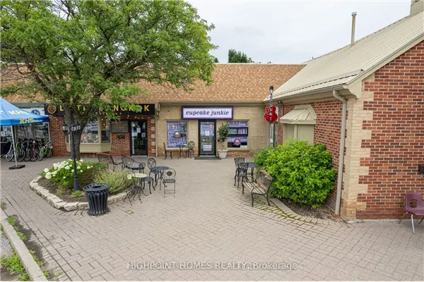 227 Main Street N