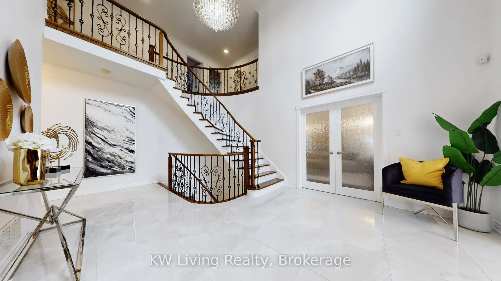 19 Spadina Road