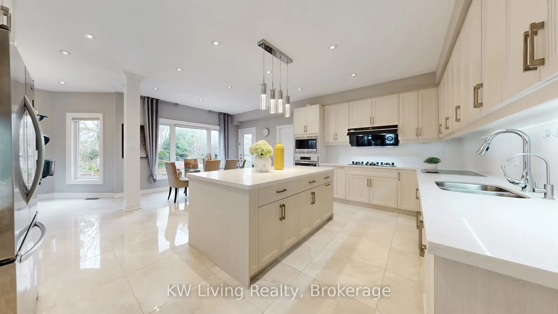 19 Spadina Road