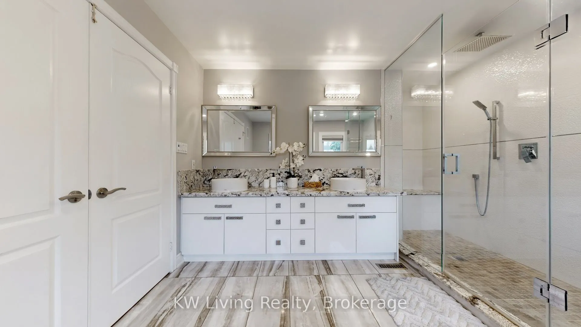 19 Spadina Road