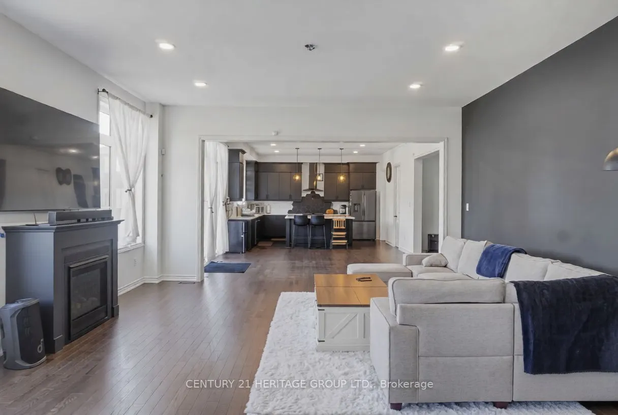27 Orchid Crescent