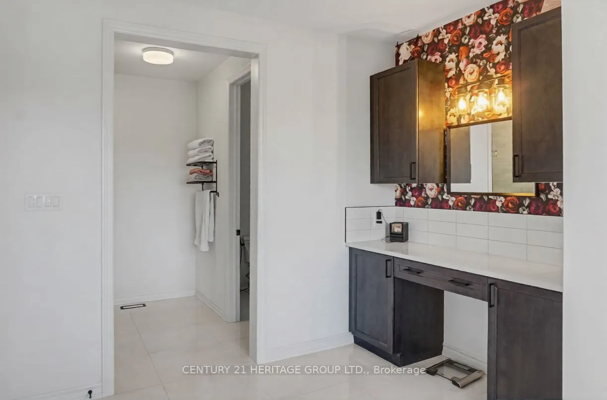 27 Orchid Crescent