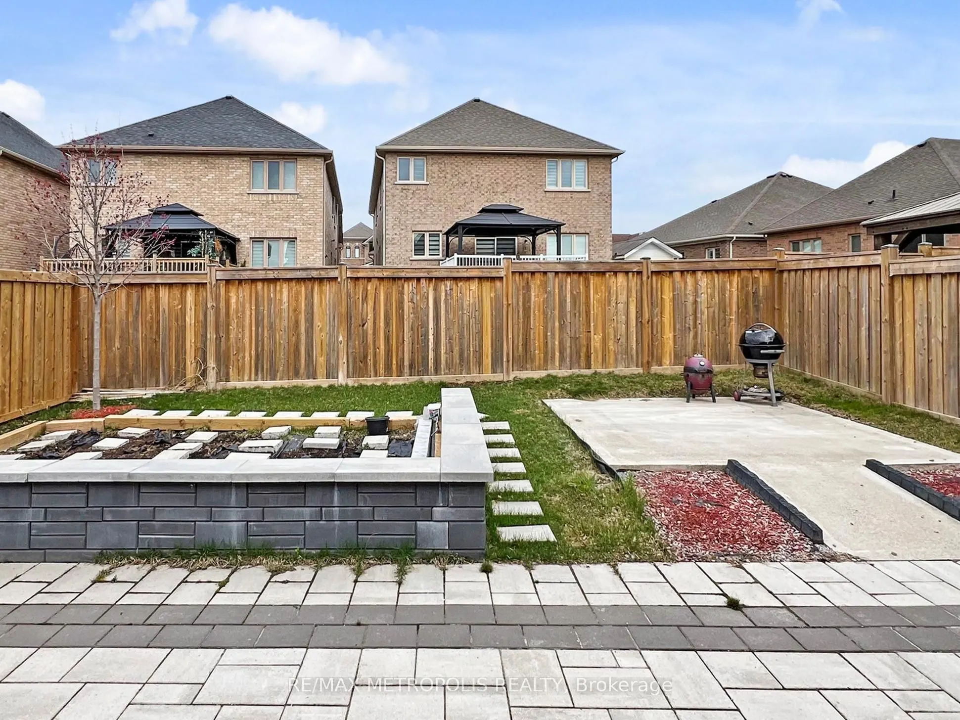 124 Milby Crescent