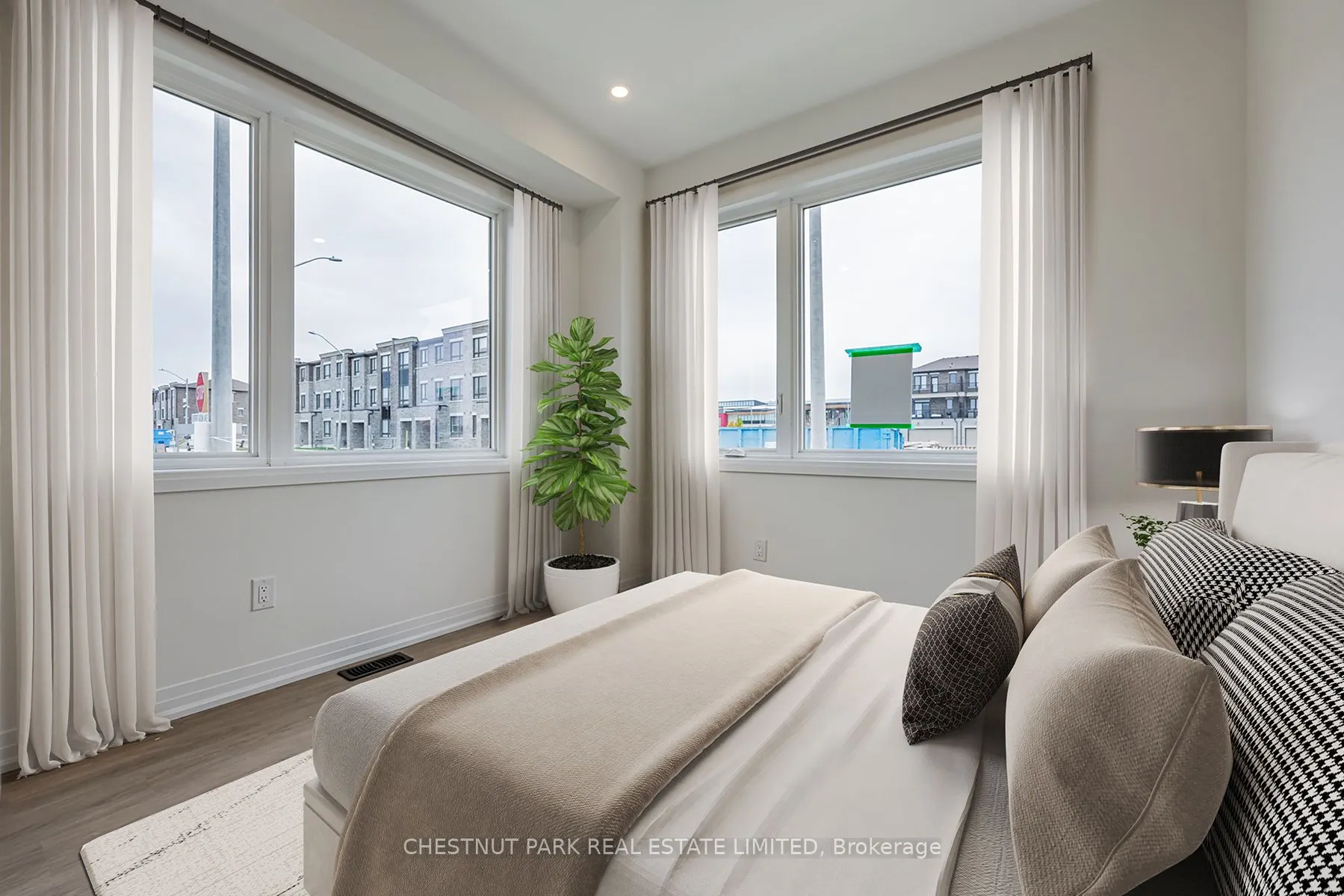 41 Robert Eaton Avenue