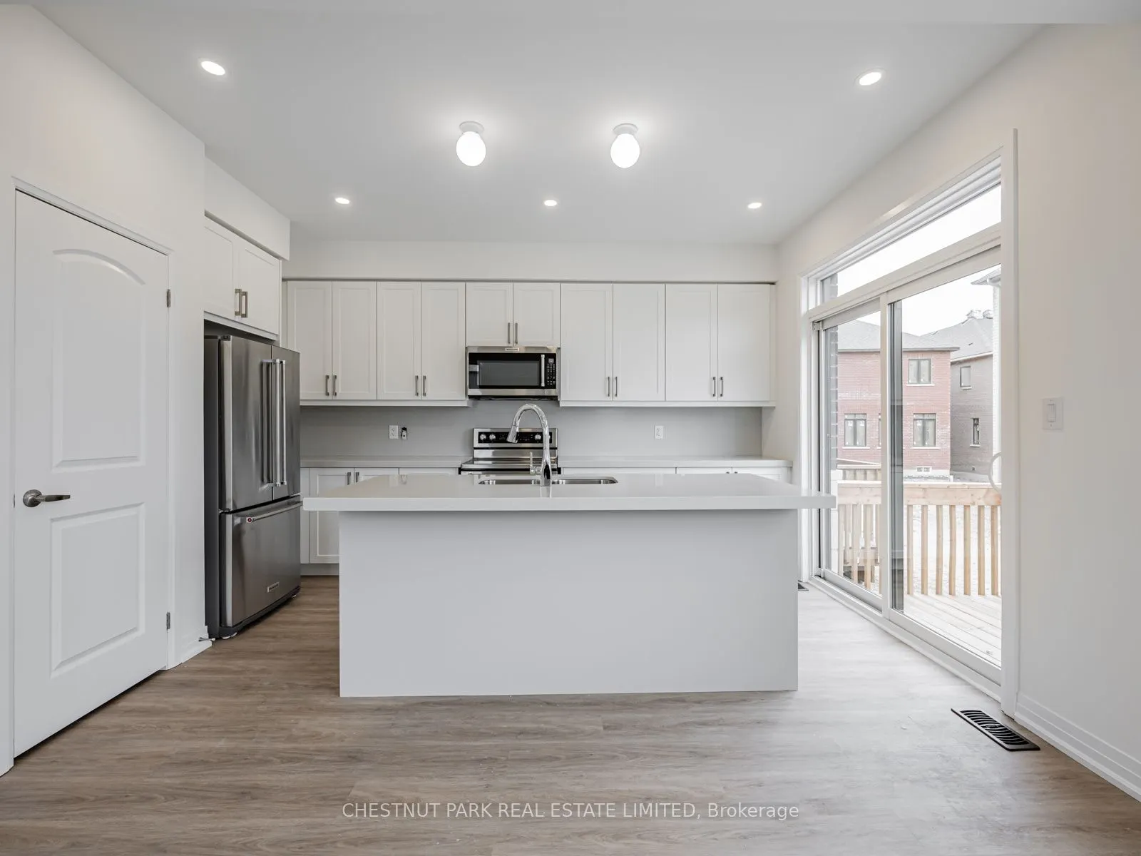 41 Robert Eaton Avenue