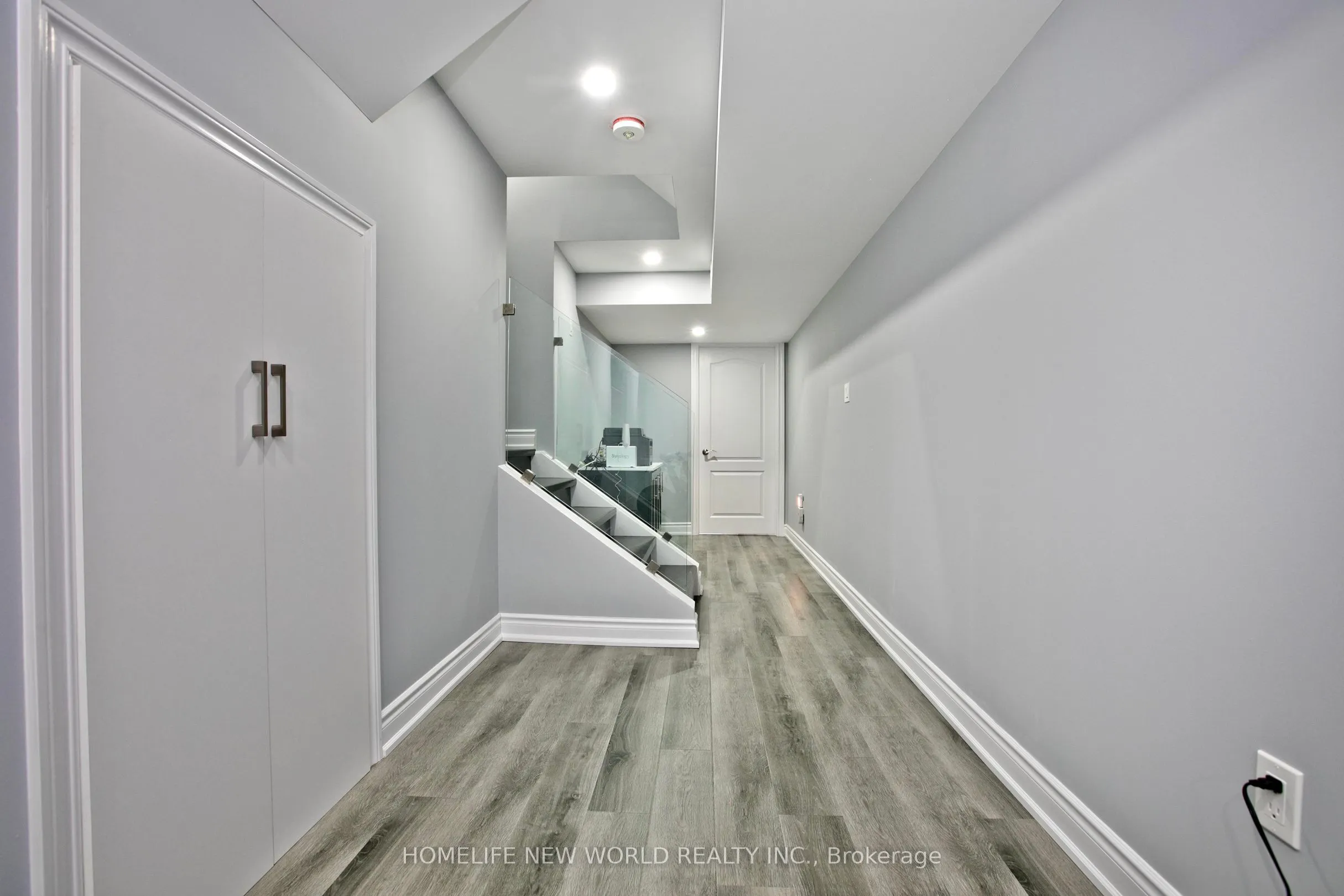 42 RYLER Way
