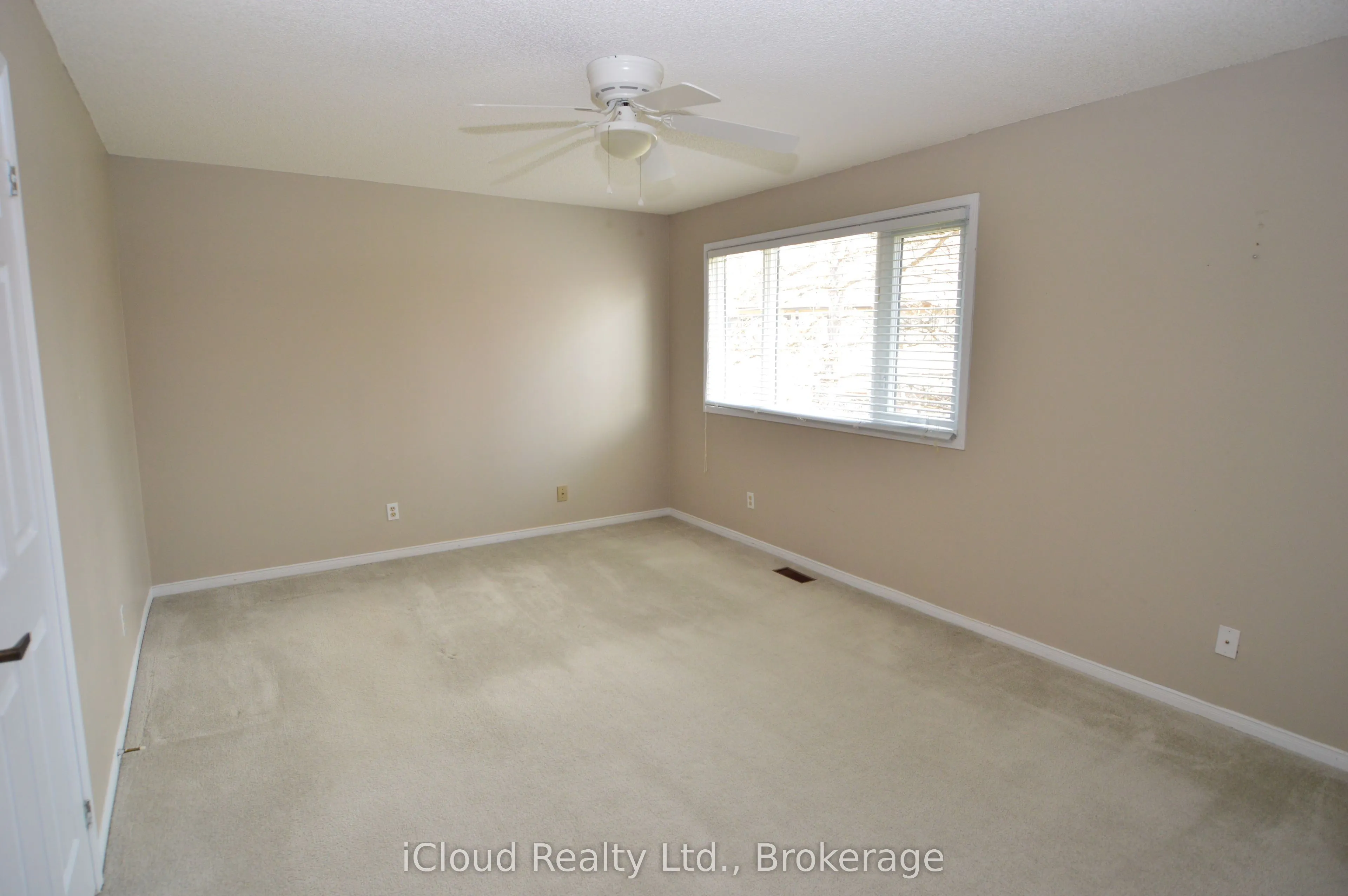 101 Riverview Road #32