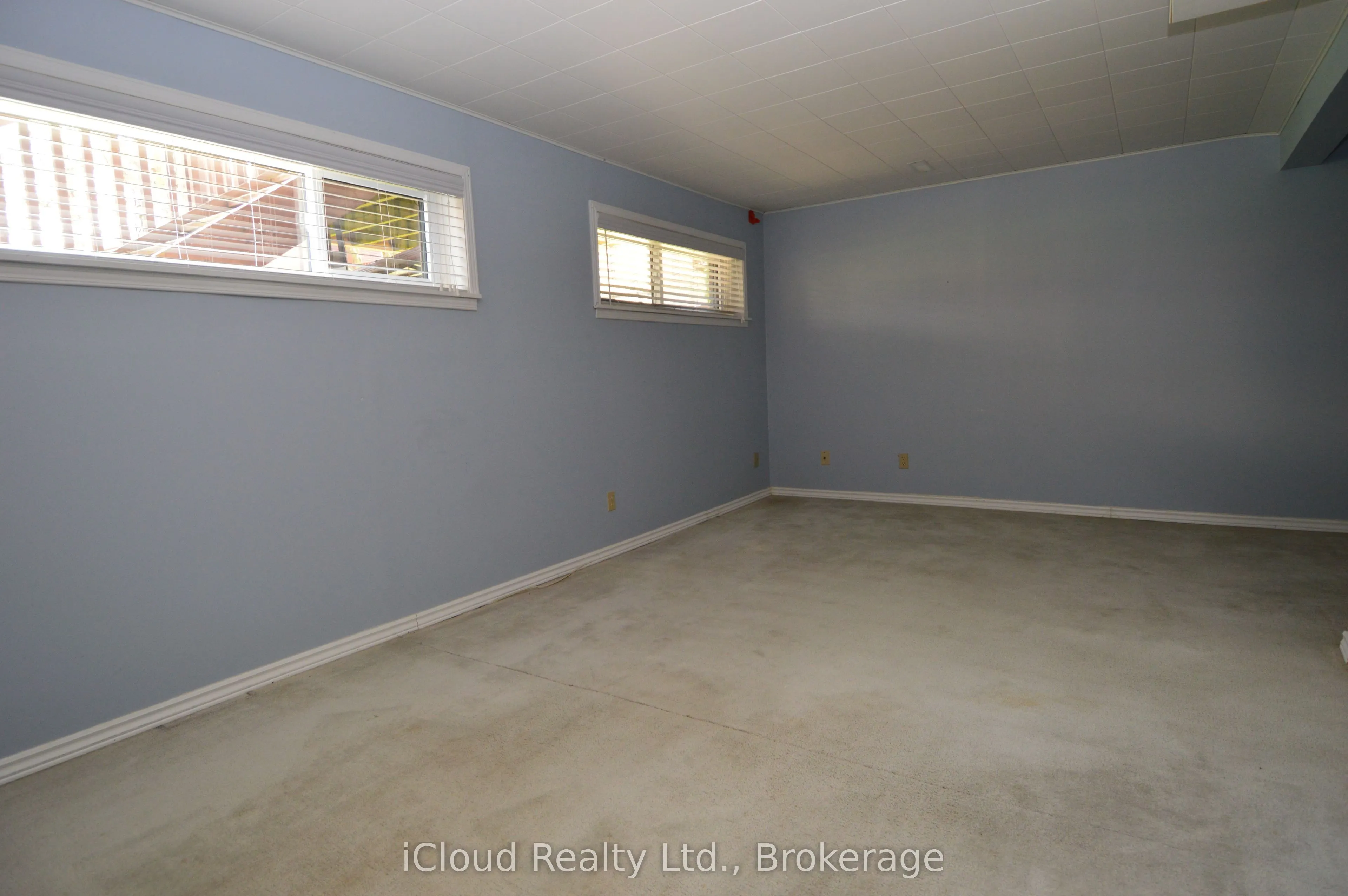 101 Riverview Road #32