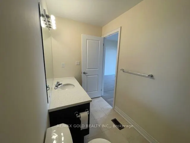 48 Andress Way #Main Floor Plus Basement