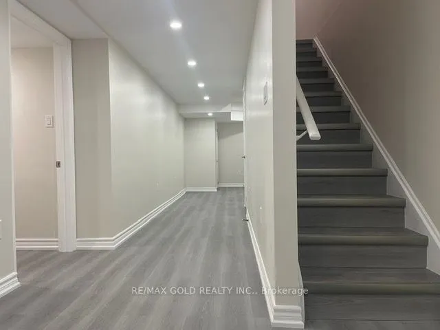 48 Andress Way #Main Floor Plus Basement